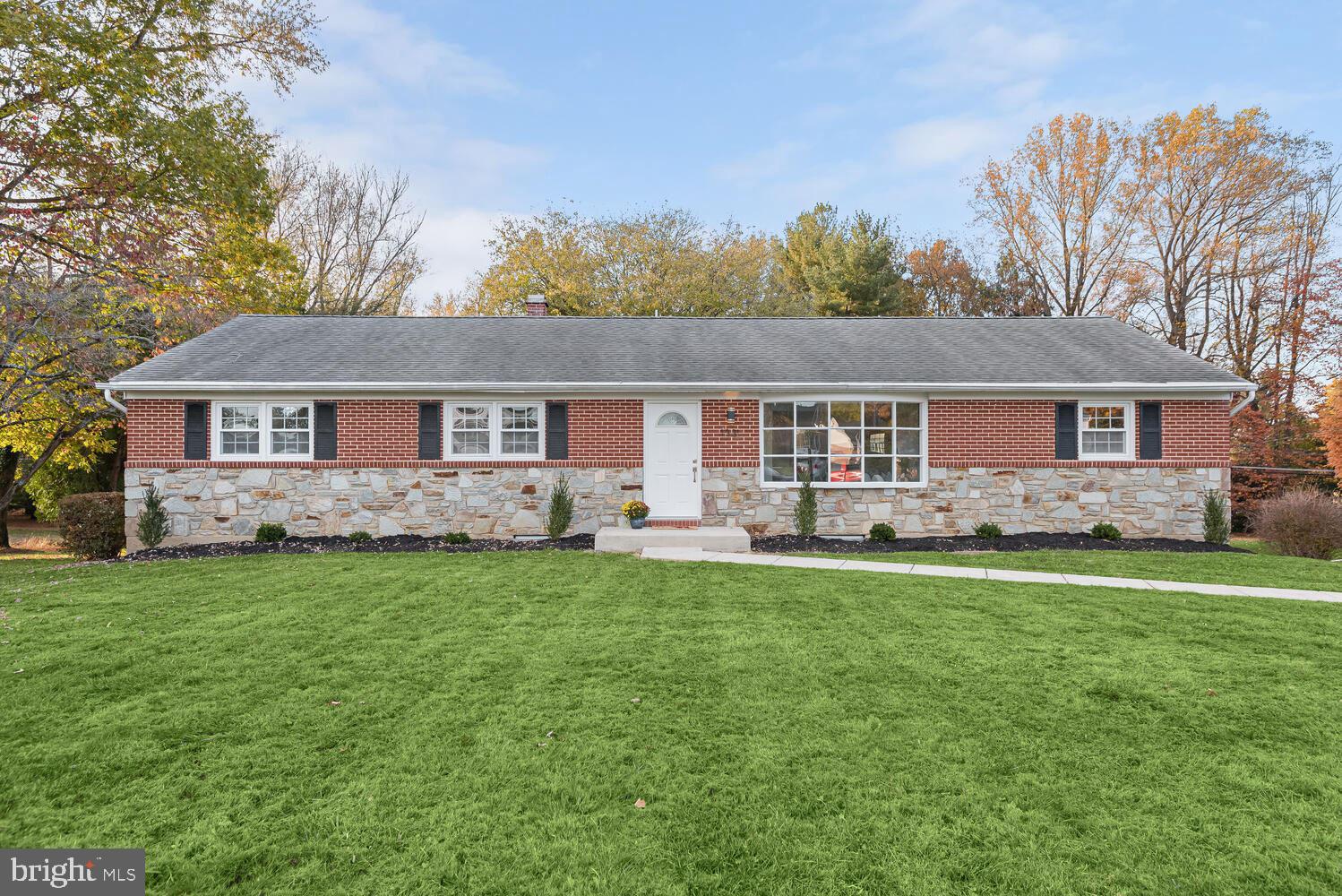 COLONIAL ACRES - Residential