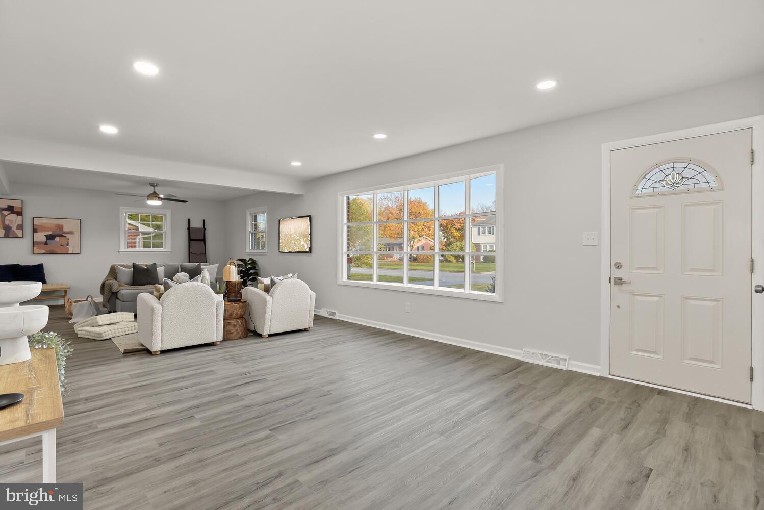 COLONIAL ACRES - Residential