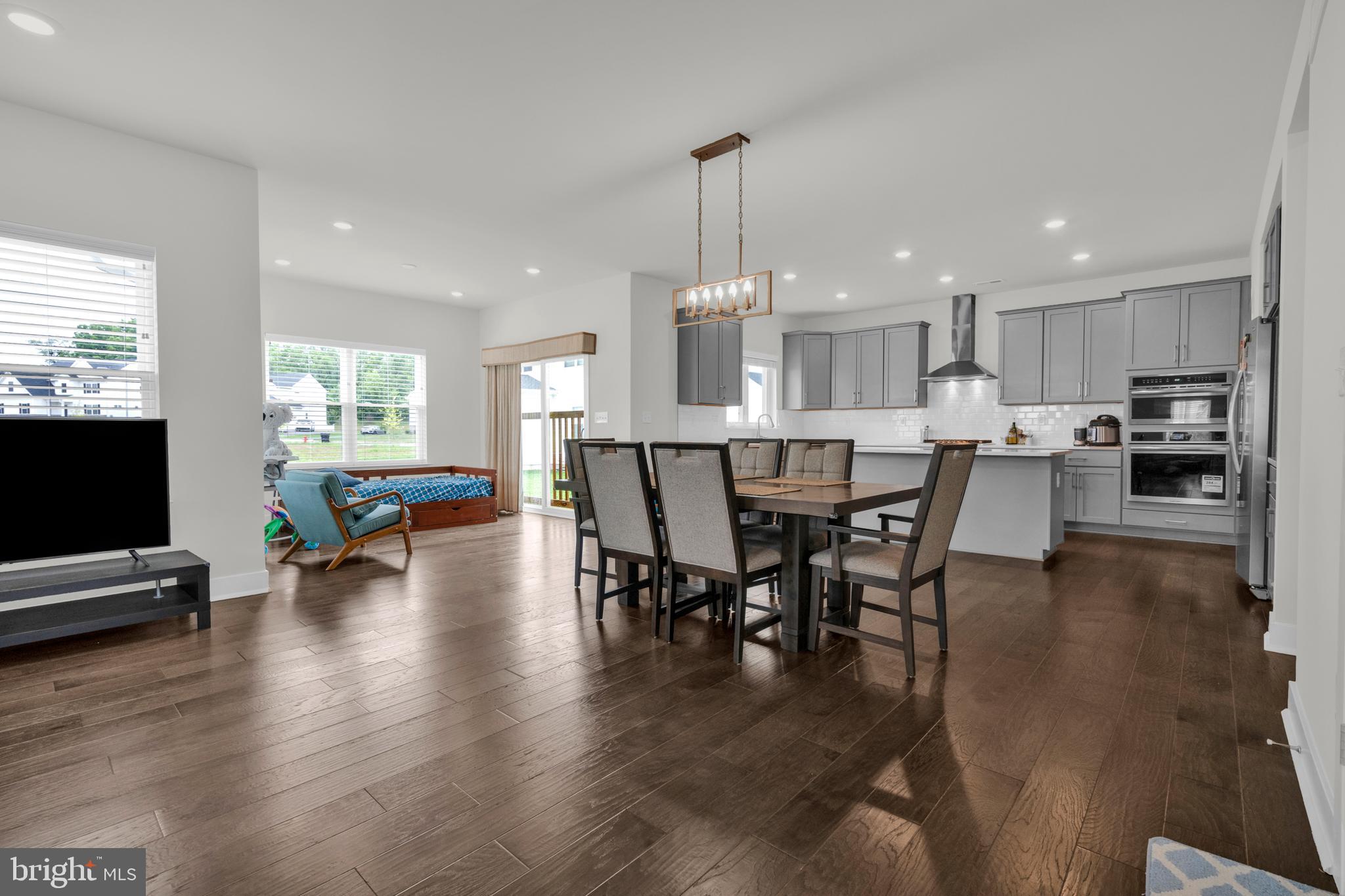 MAGNOLIA RESERVE - Residential