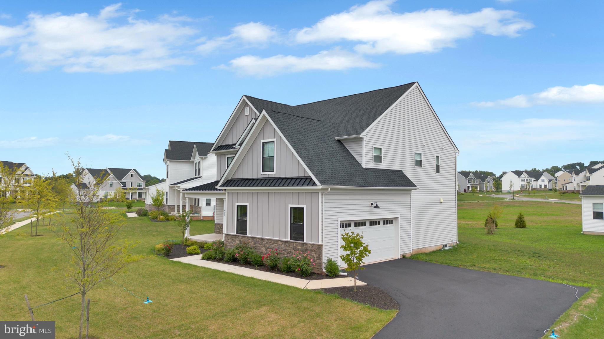 MAGNOLIA RESERVE - Residential