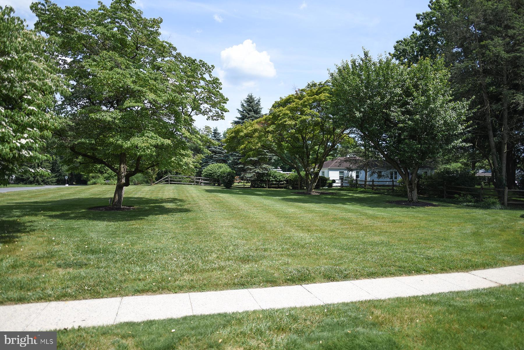 FOUNTAIN HEAD - Residential