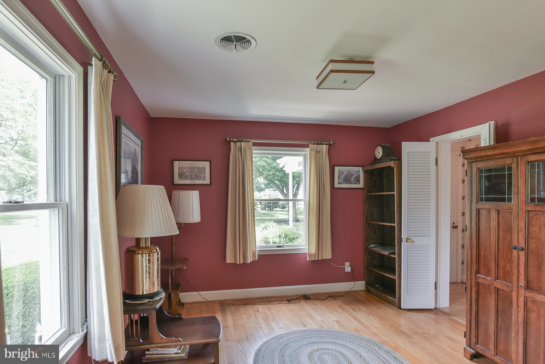 FOUNTAIN HEAD - Residential