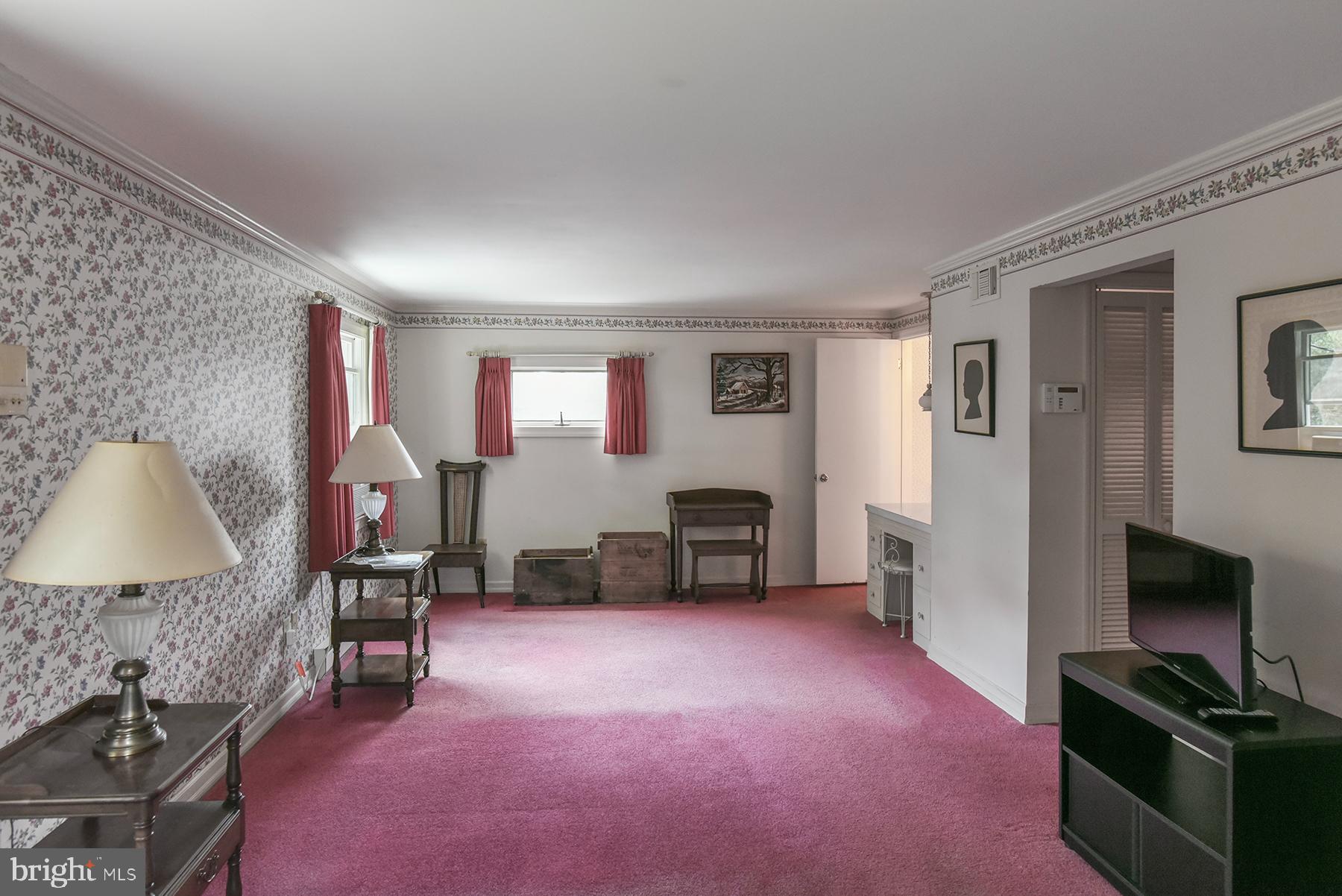 FOUNTAIN HEAD - Residential