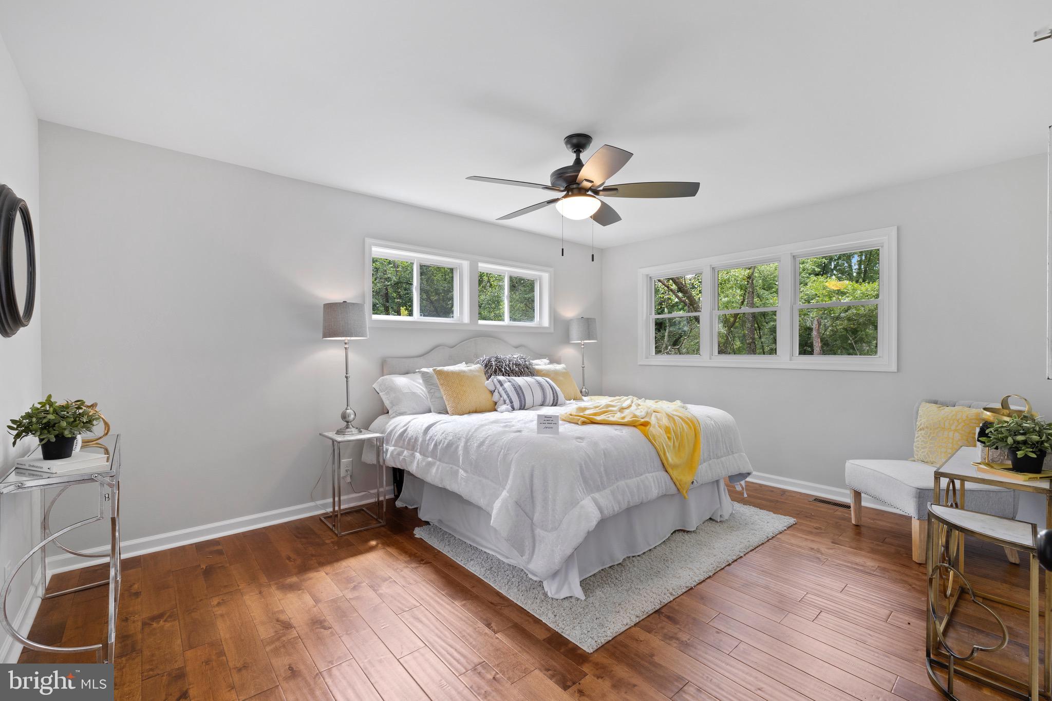 HONEYSUCKLE HILL - Residential