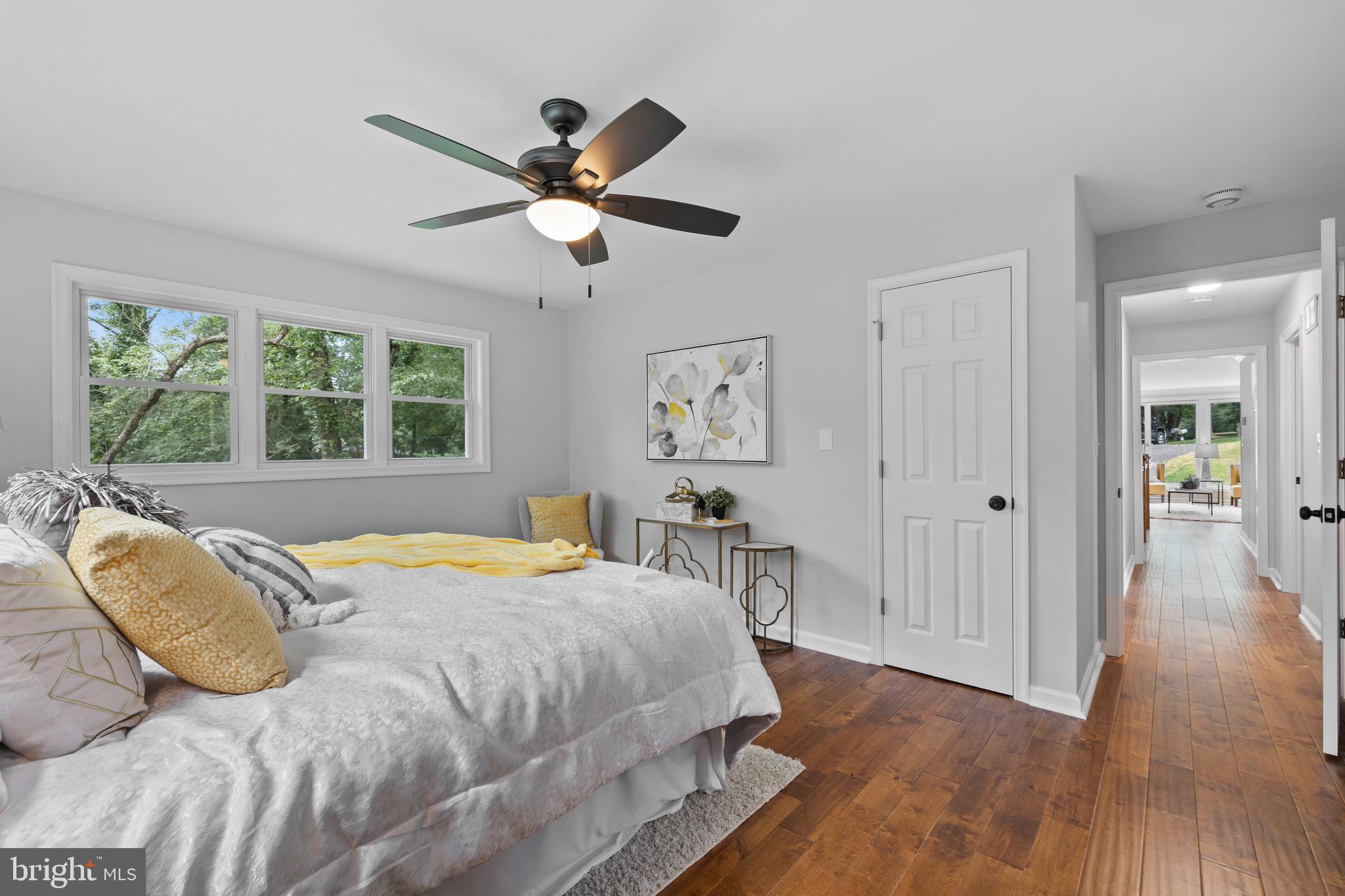 HONEYSUCKLE HILL - Residential