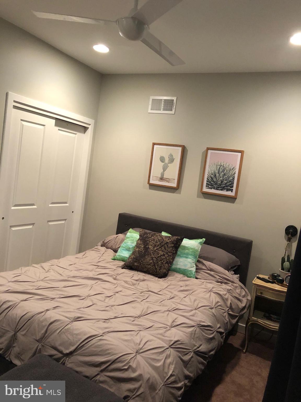 FRANCISVILLE - Residential