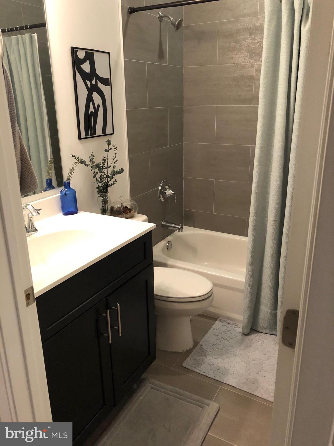 FRANCISVILLE - Residential