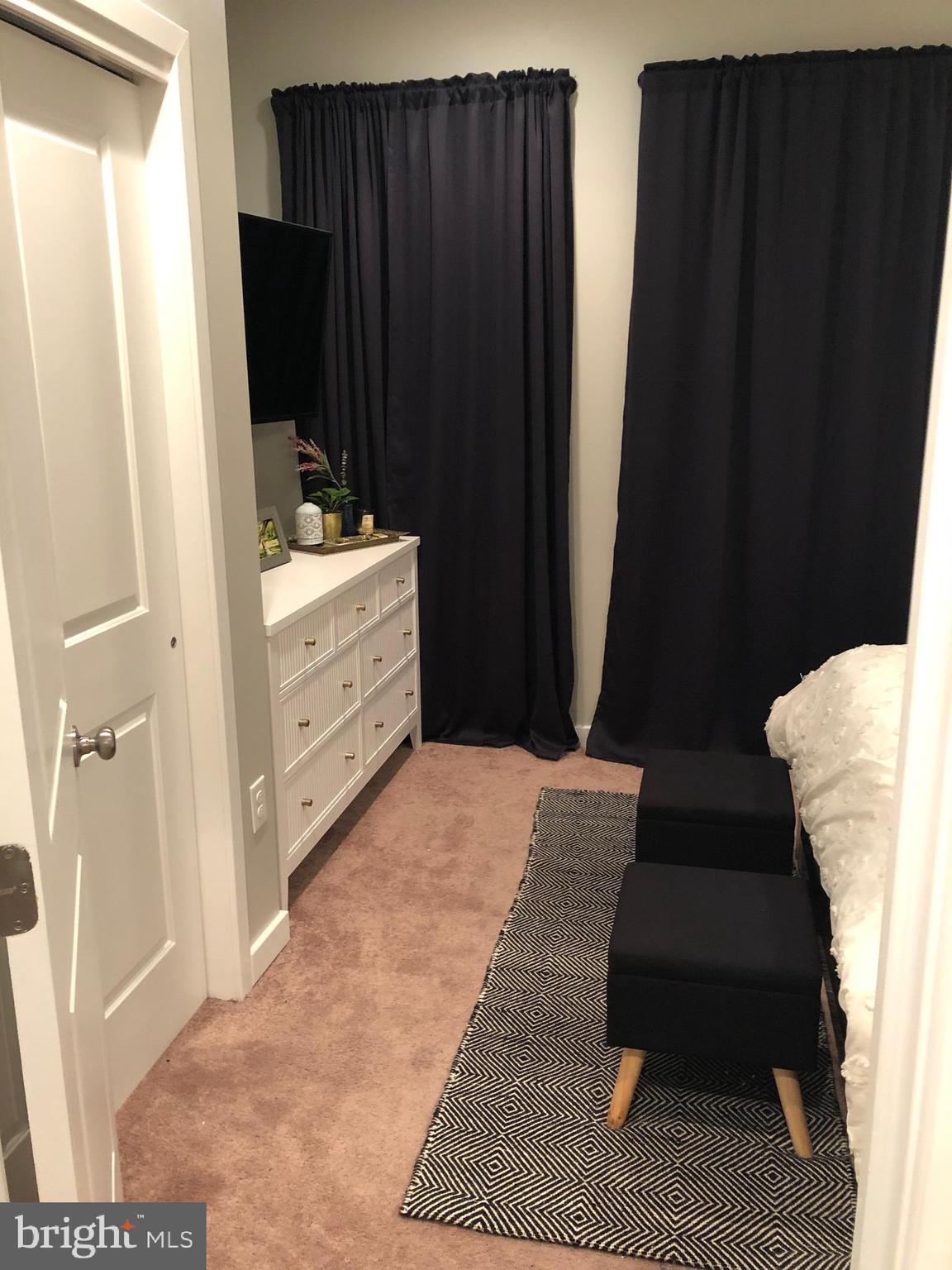 FRANCISVILLE - Residential