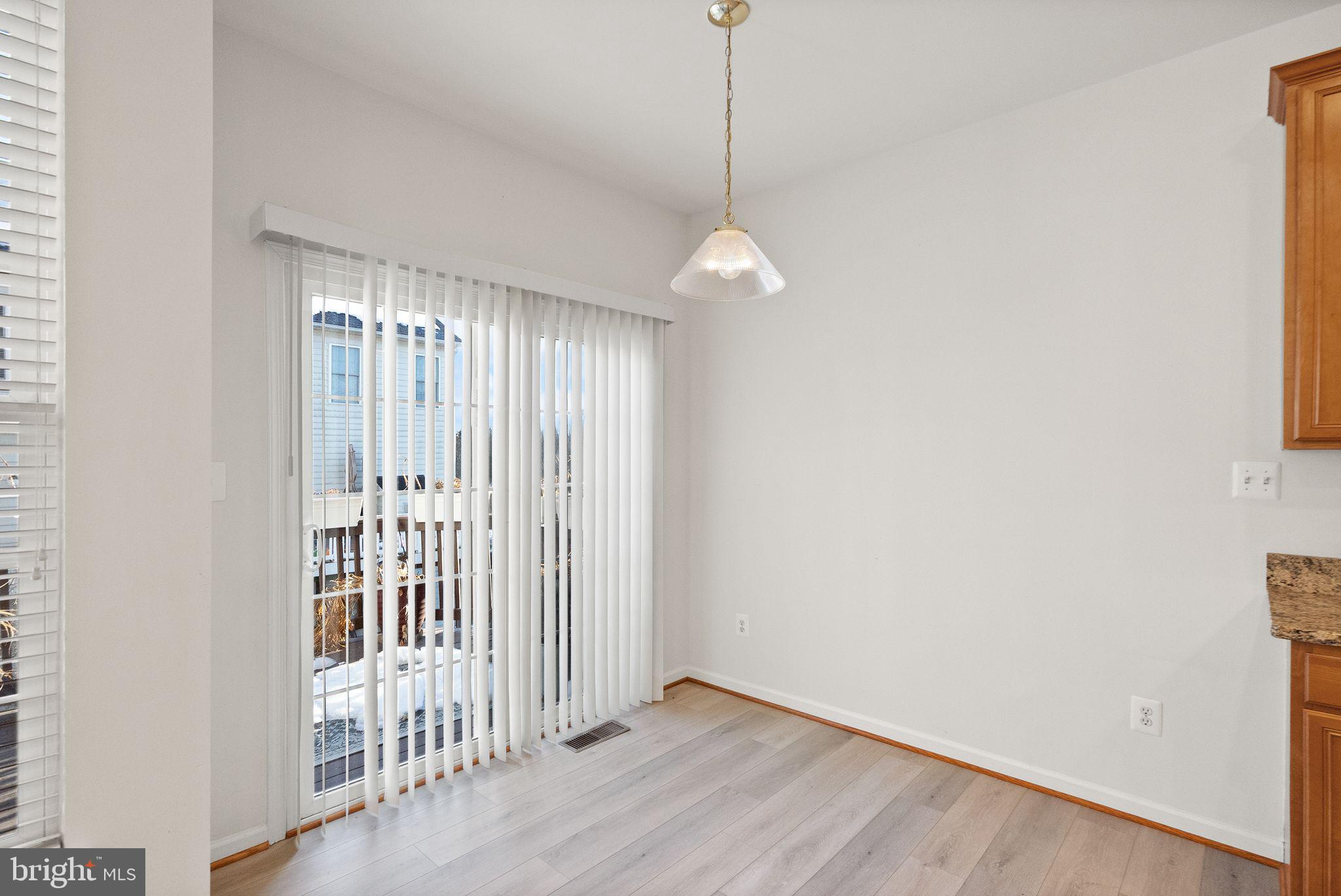 SOUTH RIDING - Residential