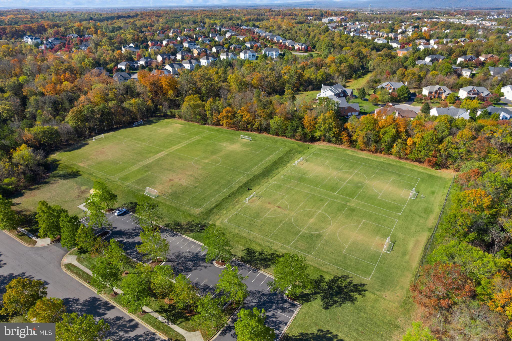 SOUTH RIDING - Residential