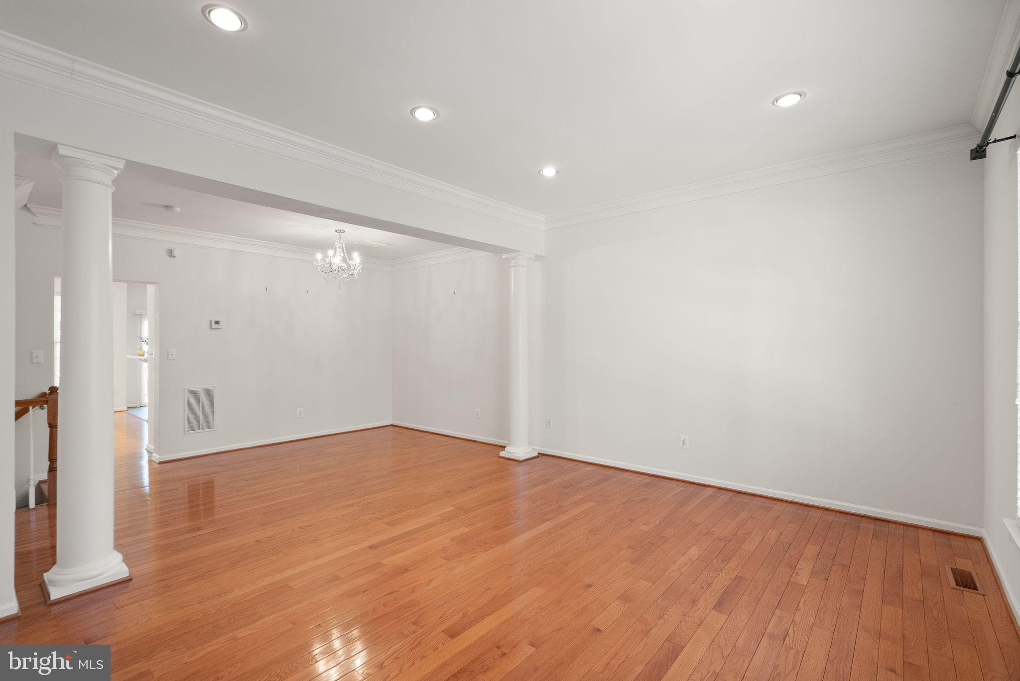 42683 SANDMAN TERRACE