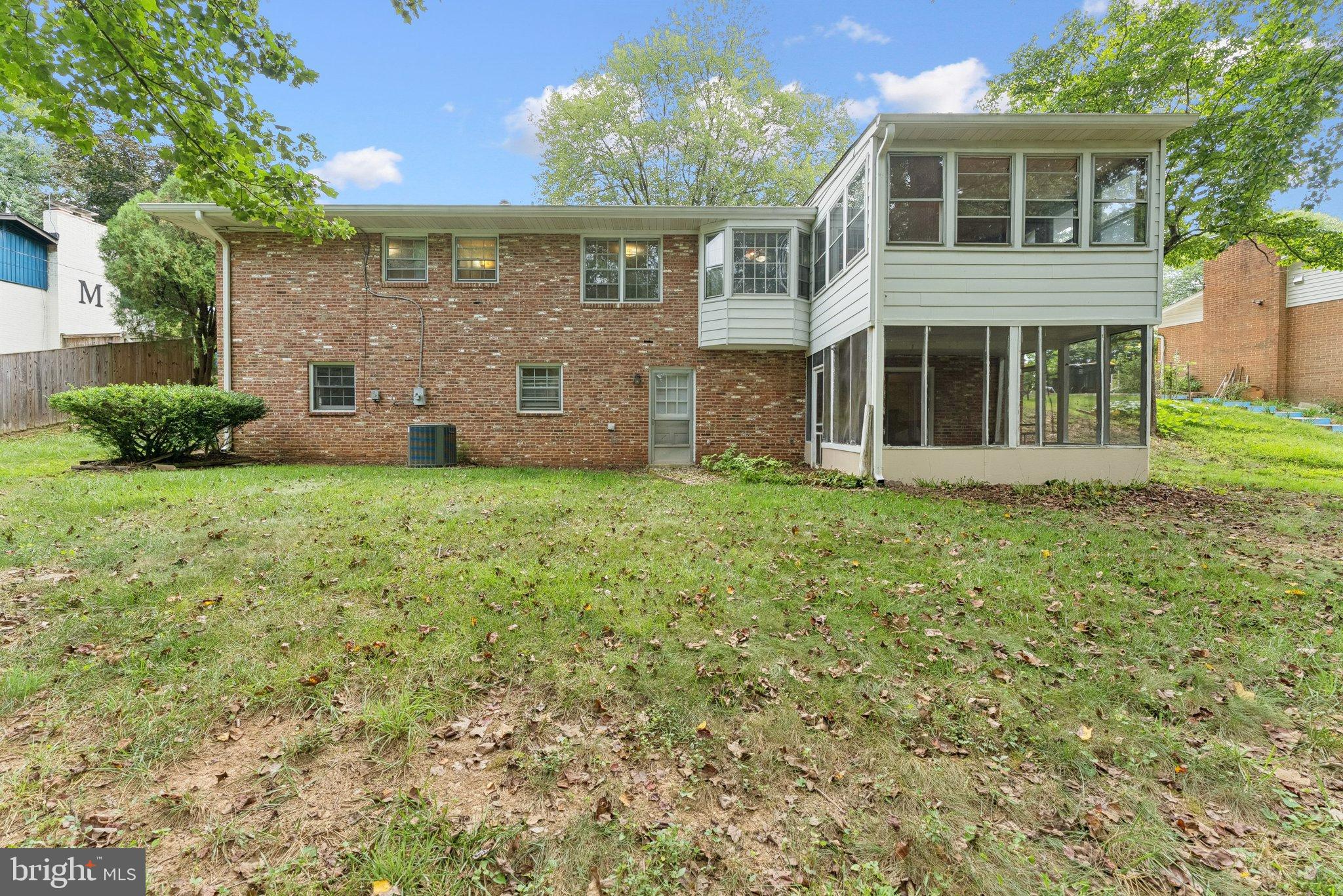4624 BRAEBURN DRIVE