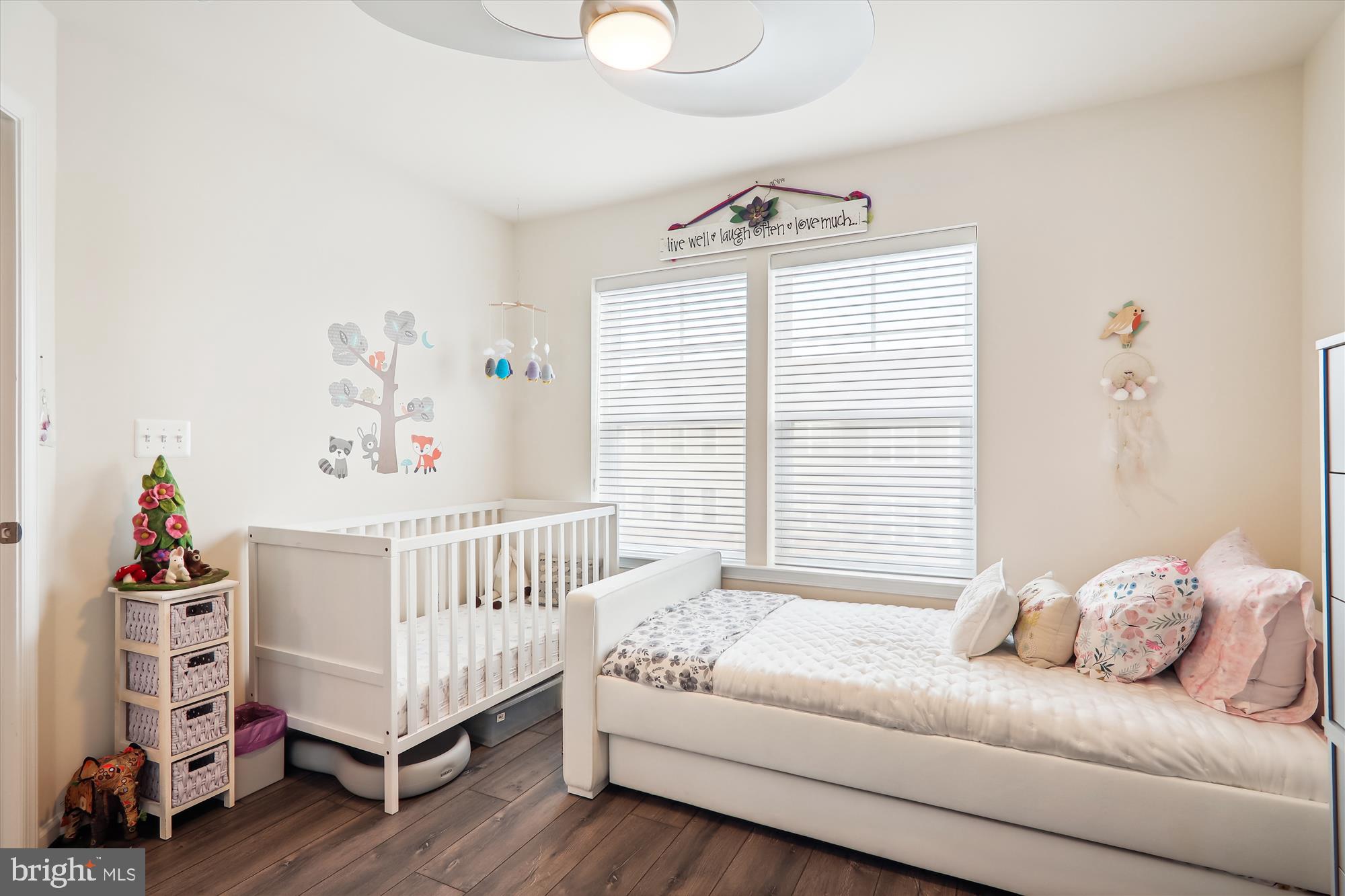 BRADFORD'S LANDING - Residential