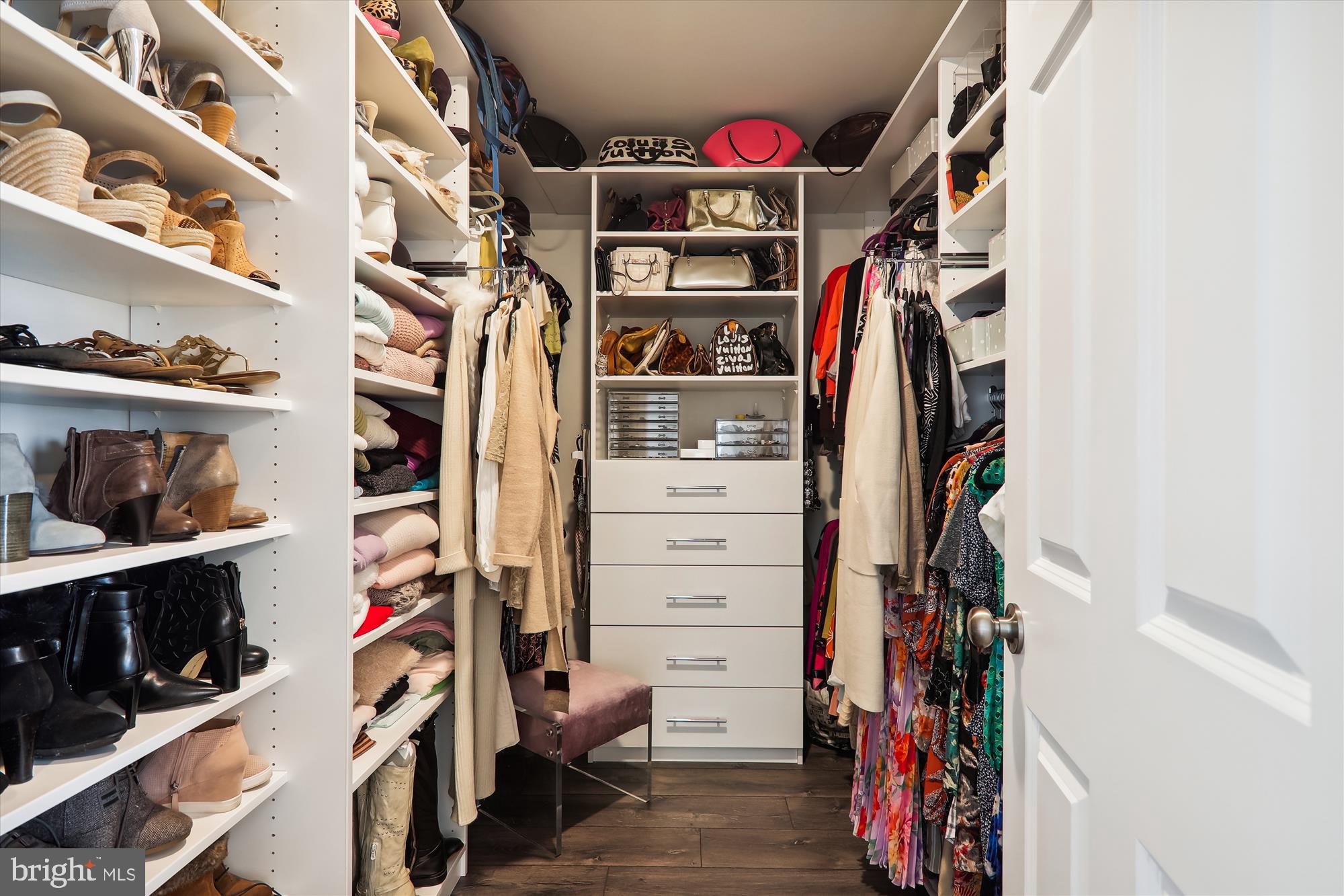 BRADFORD'S LANDING - Residential