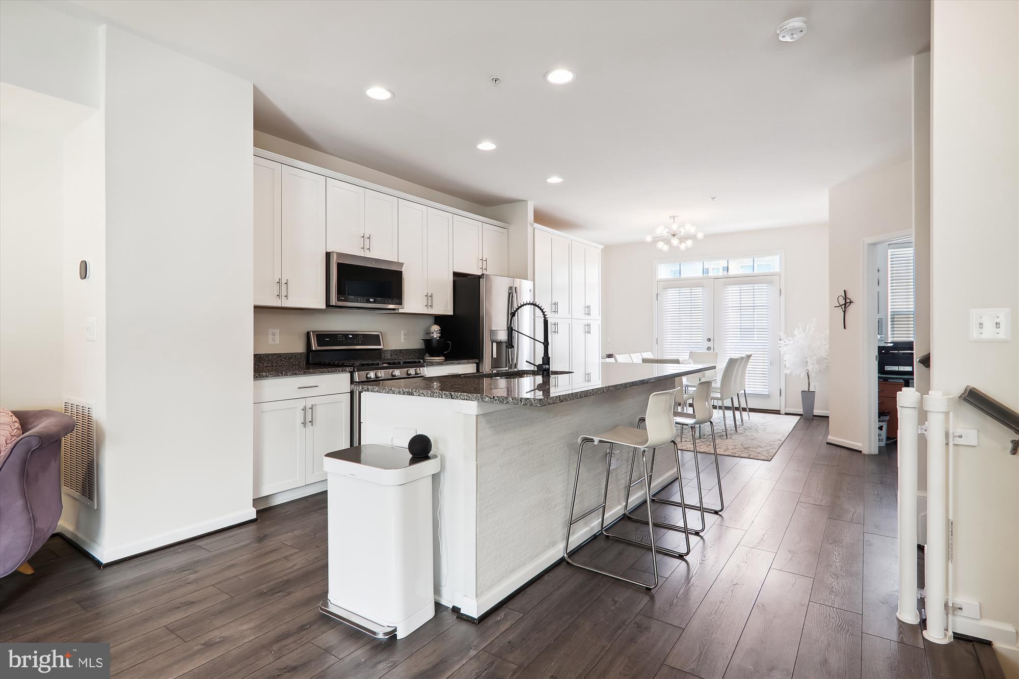 BRADFORD'S LANDING - Residential