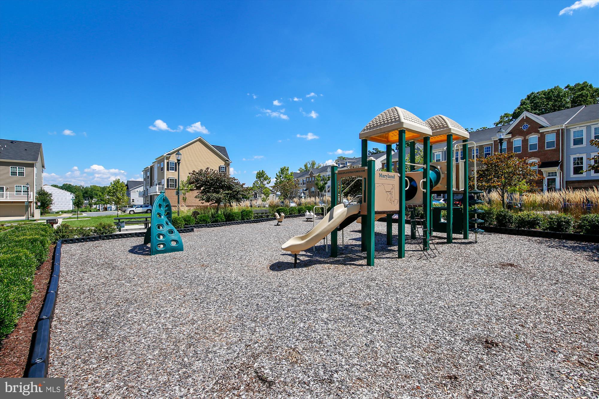 BRADFORD'S LANDING - Residential