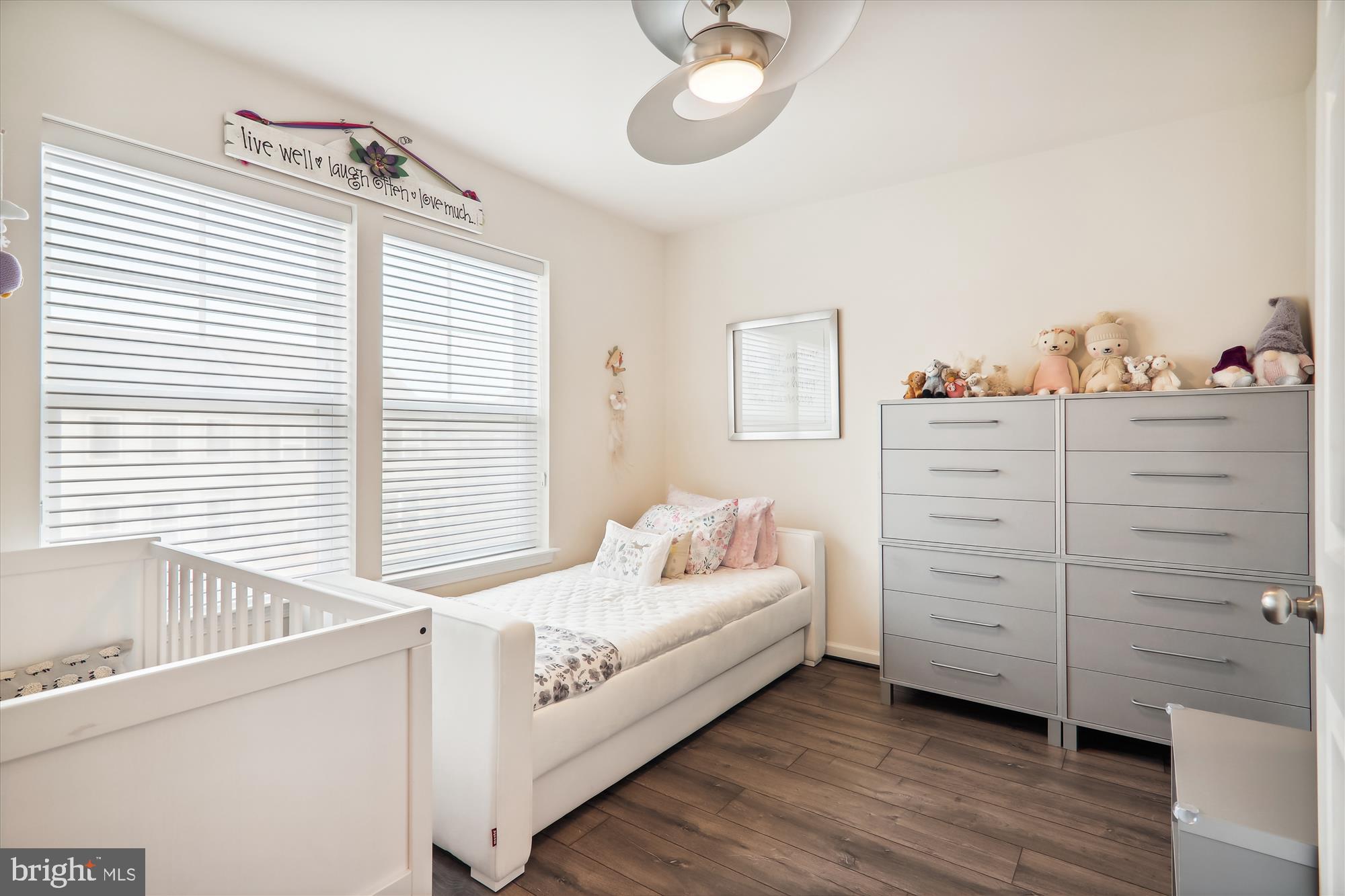 BRADFORD'S LANDING - Residential