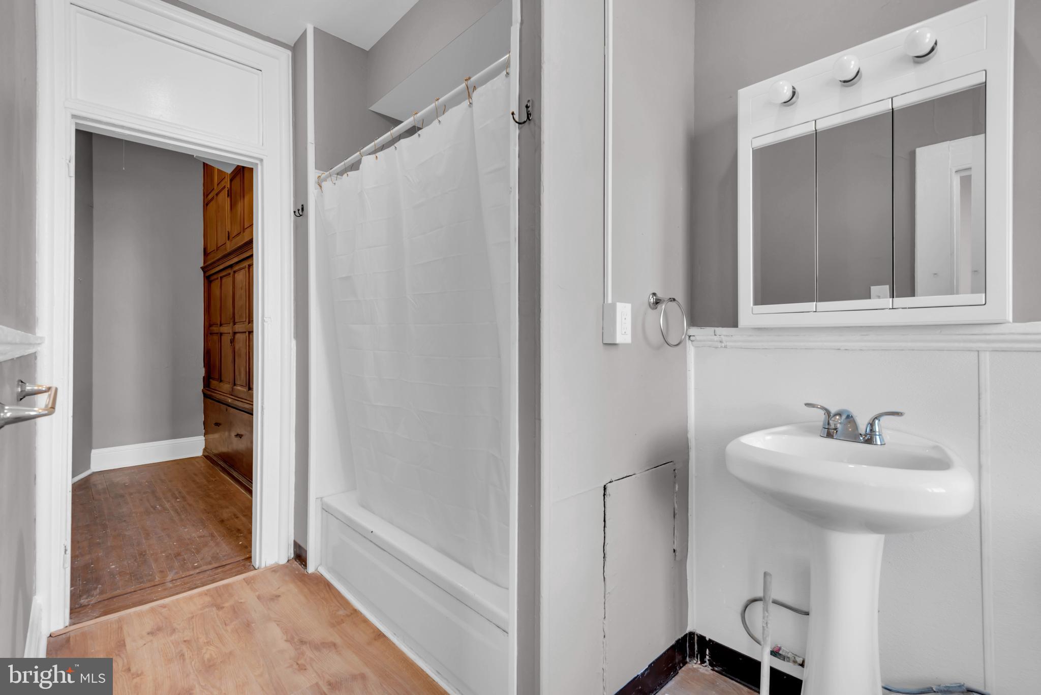 MOUNT VERNON - Residential Lease