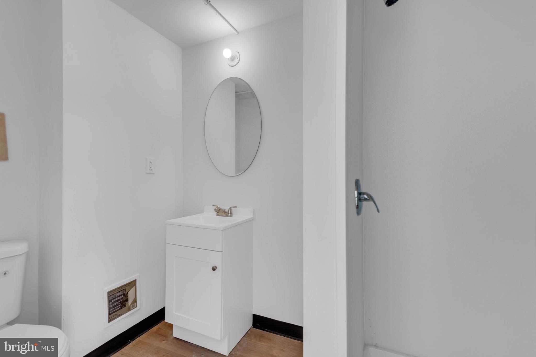 MOUNT VERNON - Residential Lease