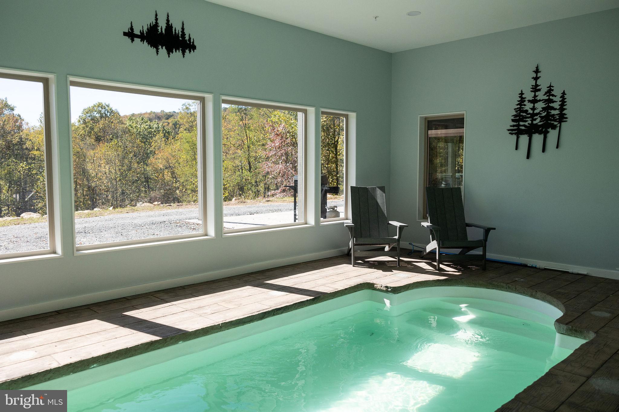 WATERS EDGE AT WISP - Residential