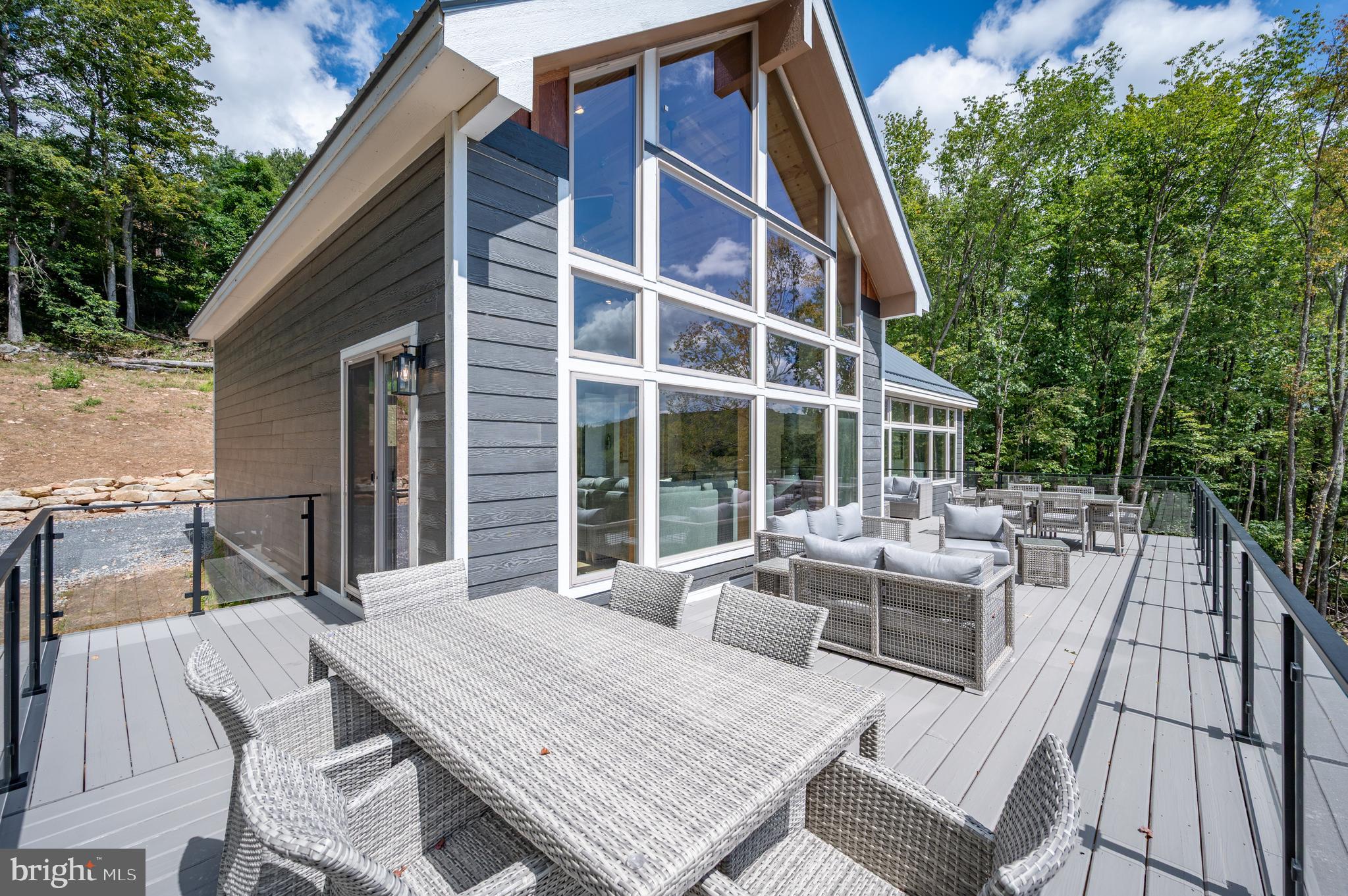 WATERS EDGE AT WISP - Residential