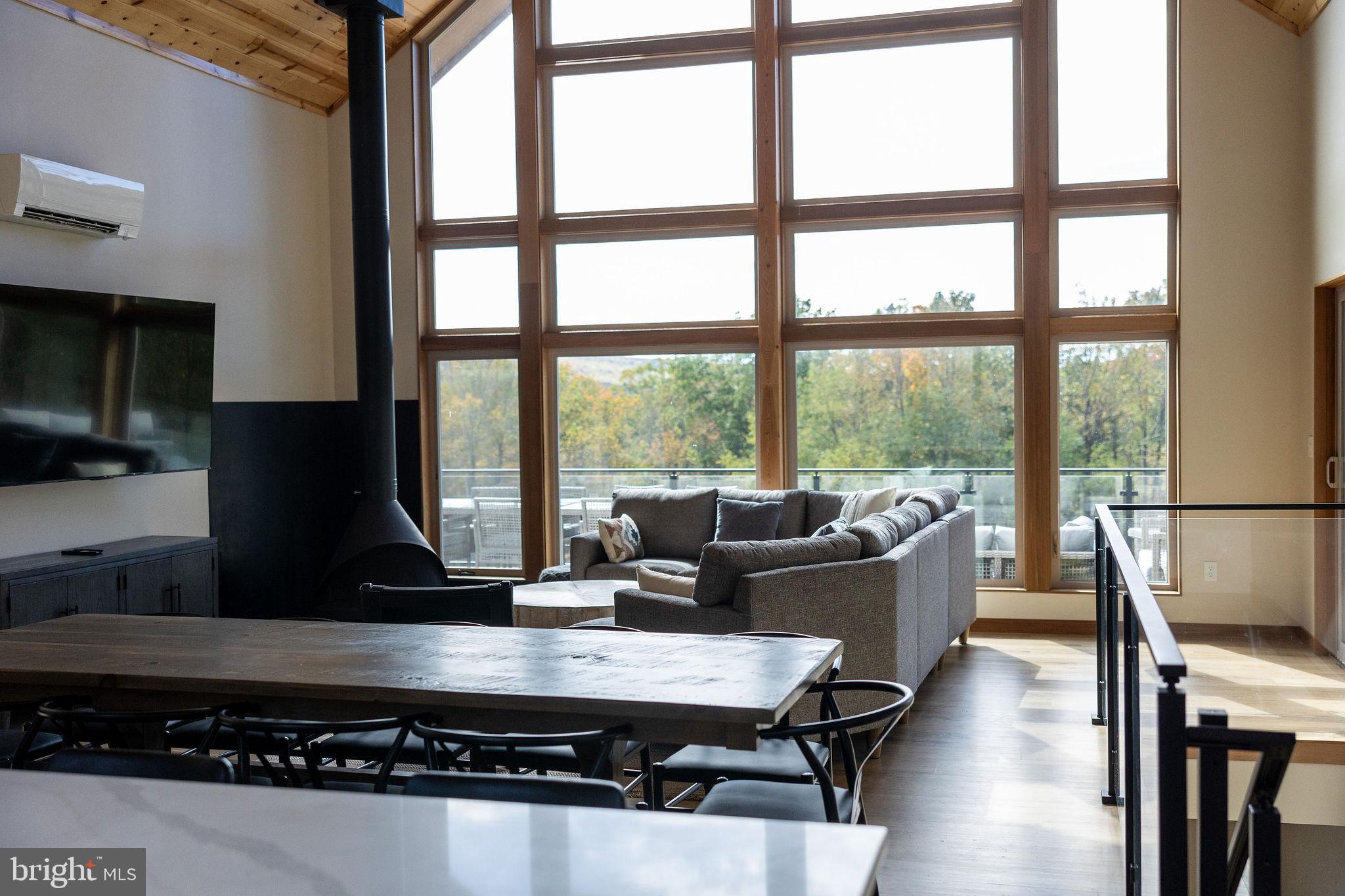 WATERS EDGE AT WISP - Residential