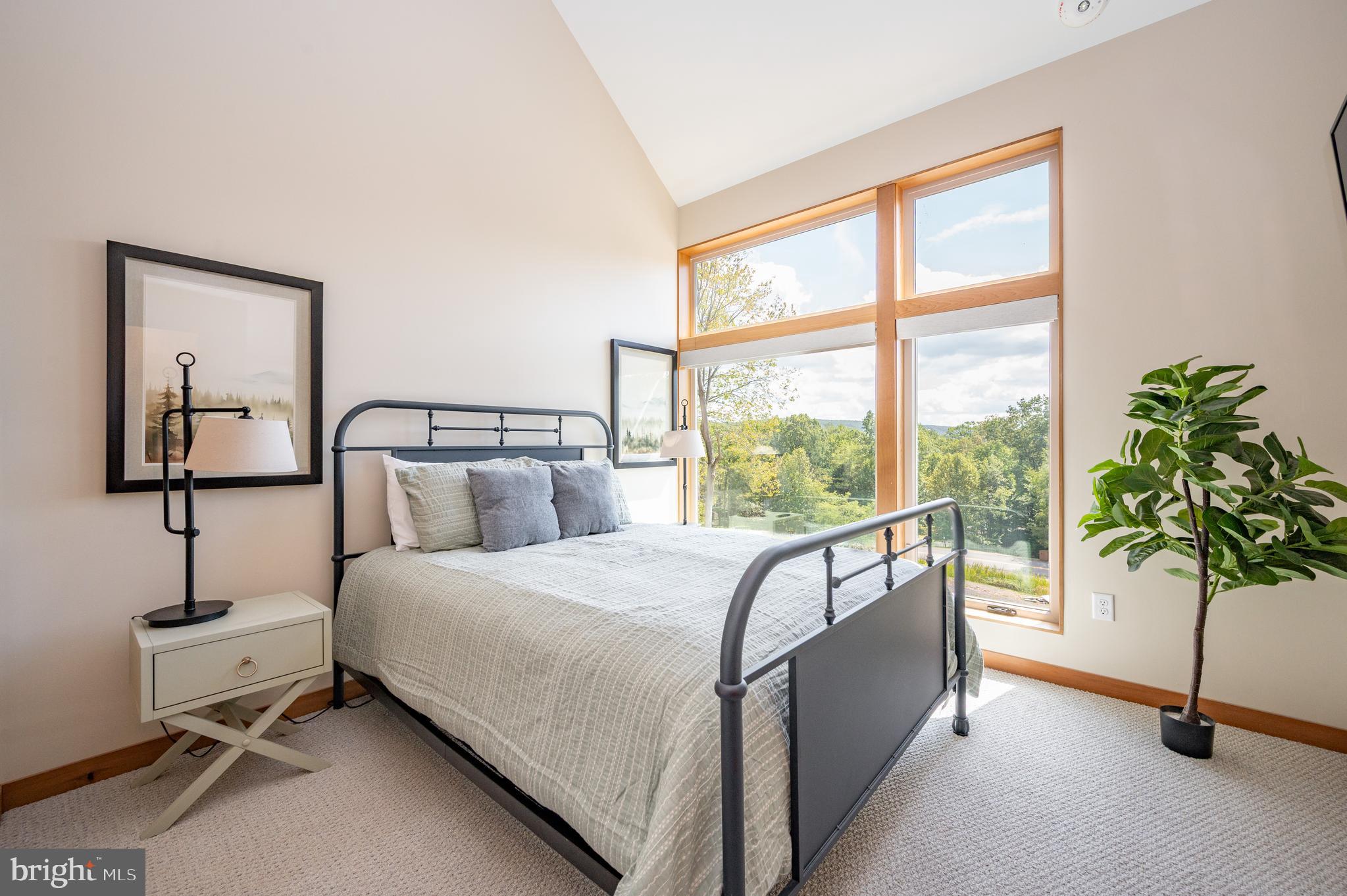WATERS EDGE AT WISP - Residential