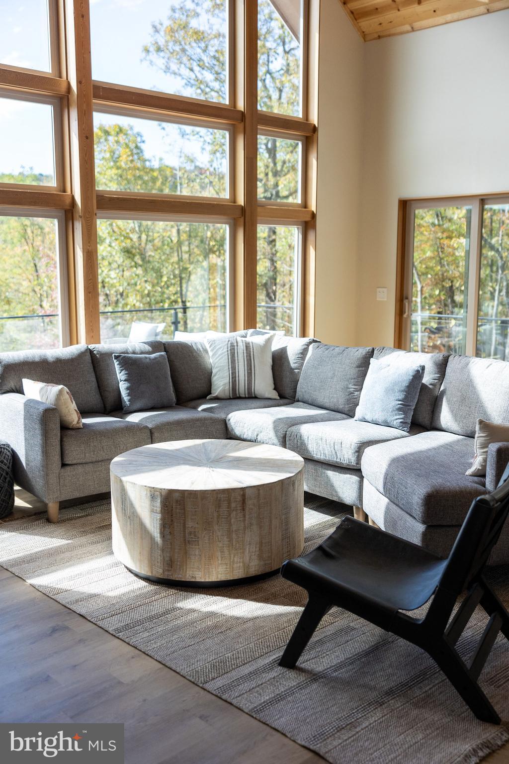 WATERS EDGE AT WISP - Residential