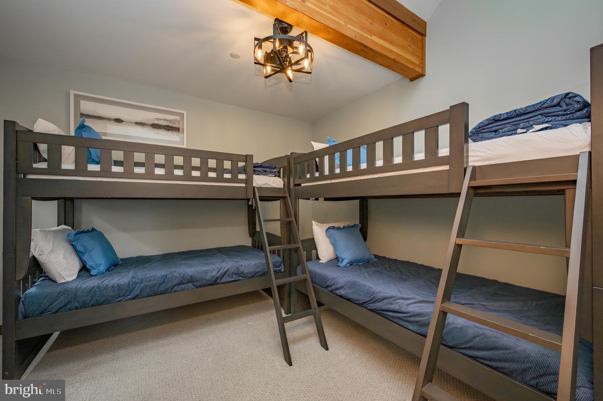 WATERS EDGE AT WISP - Residential