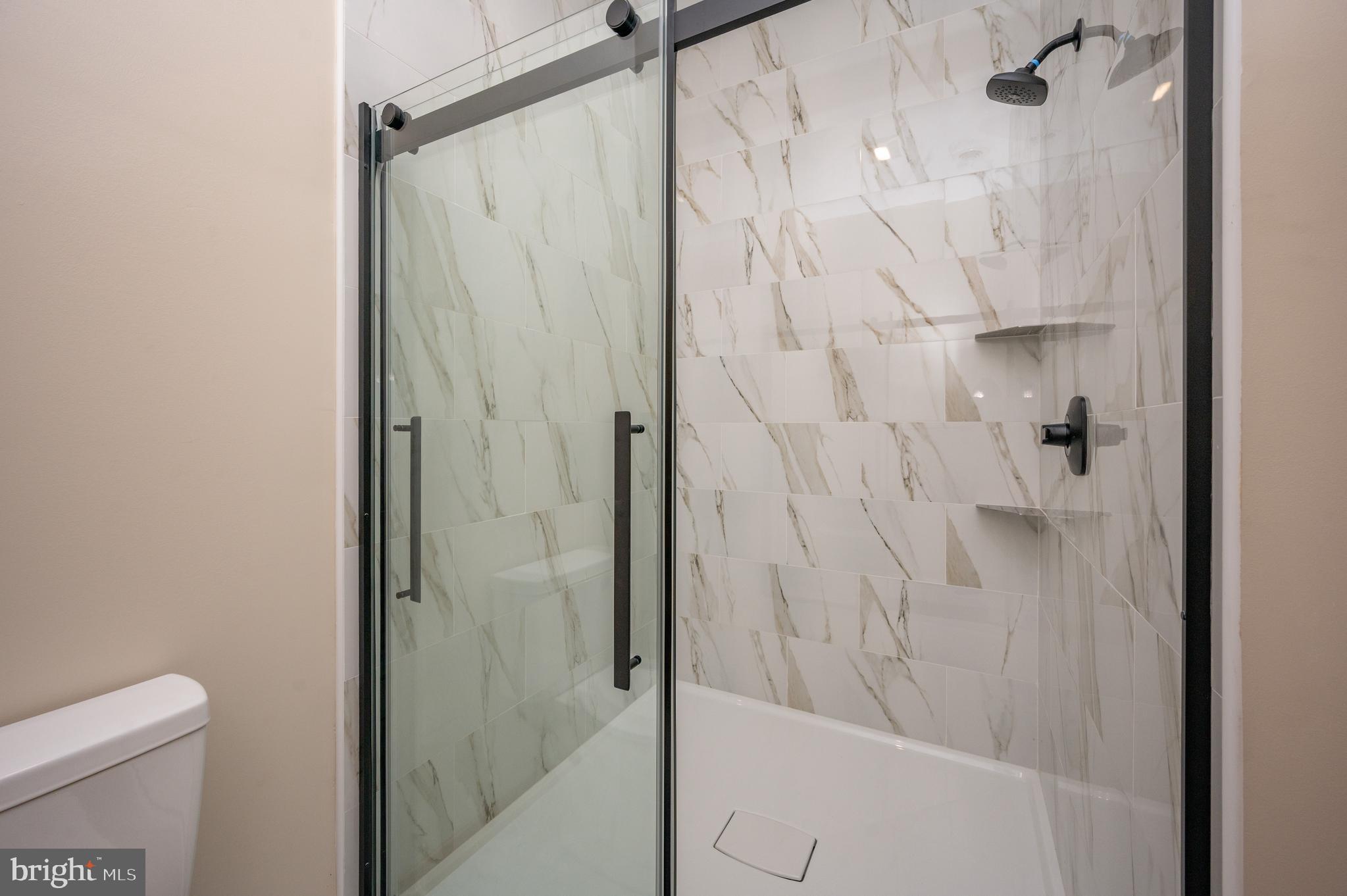 WATERS EDGE AT WISP - Residential