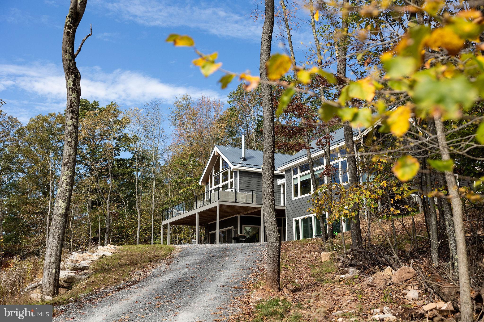 WATERS EDGE AT WISP - Residential