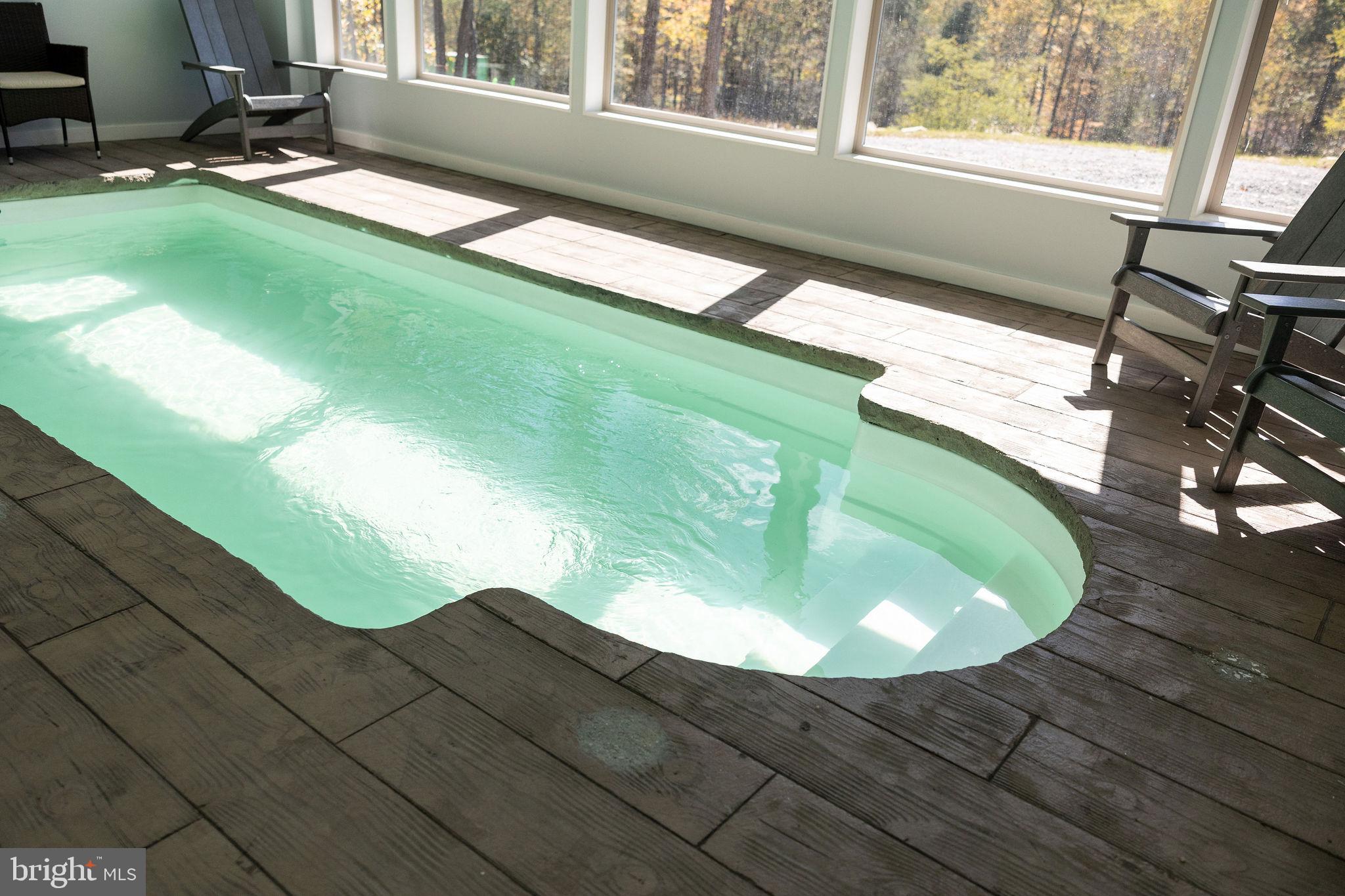 WATERS EDGE AT WISP - Residential