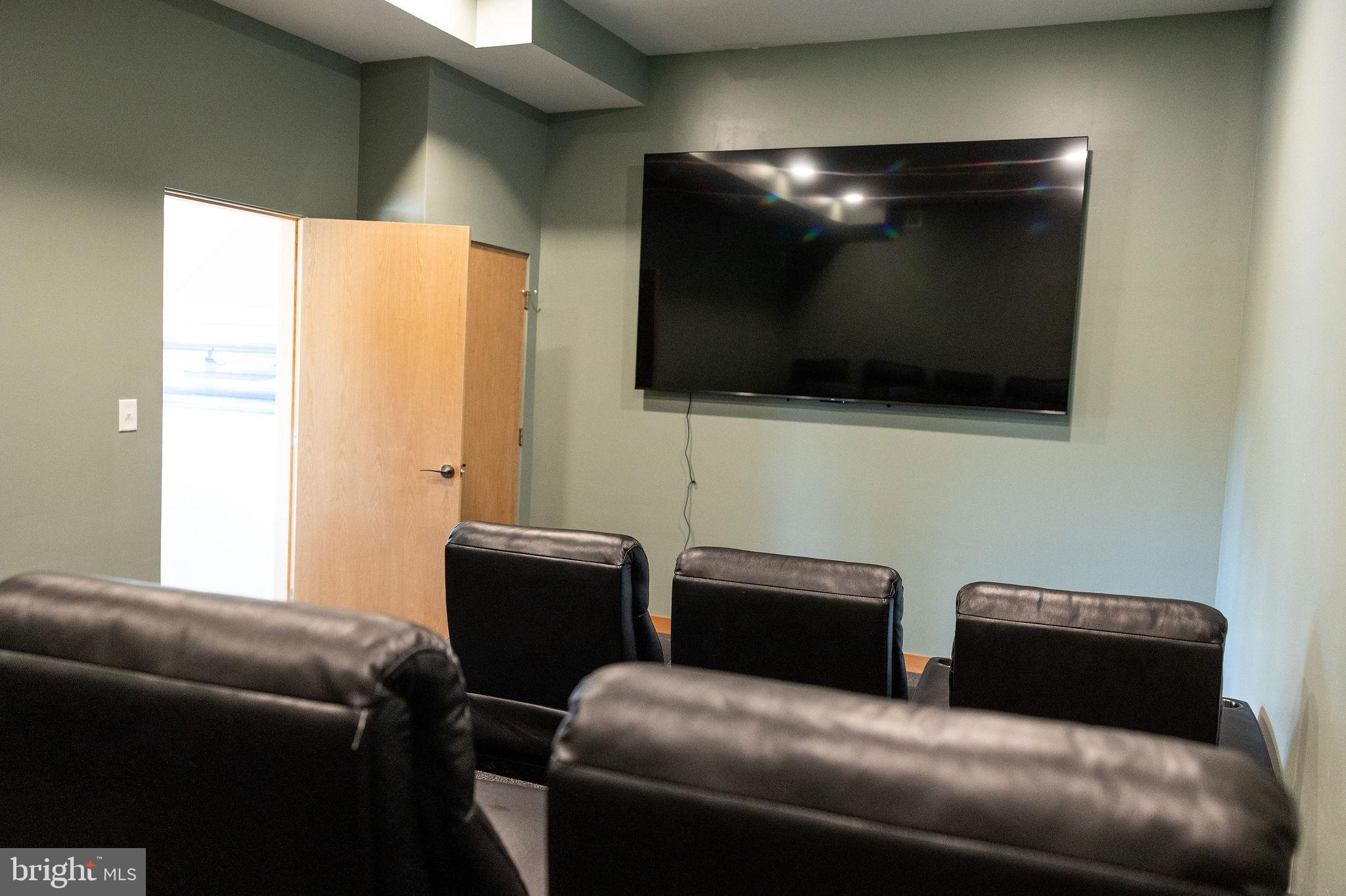 WATERS EDGE AT WISP - Residential