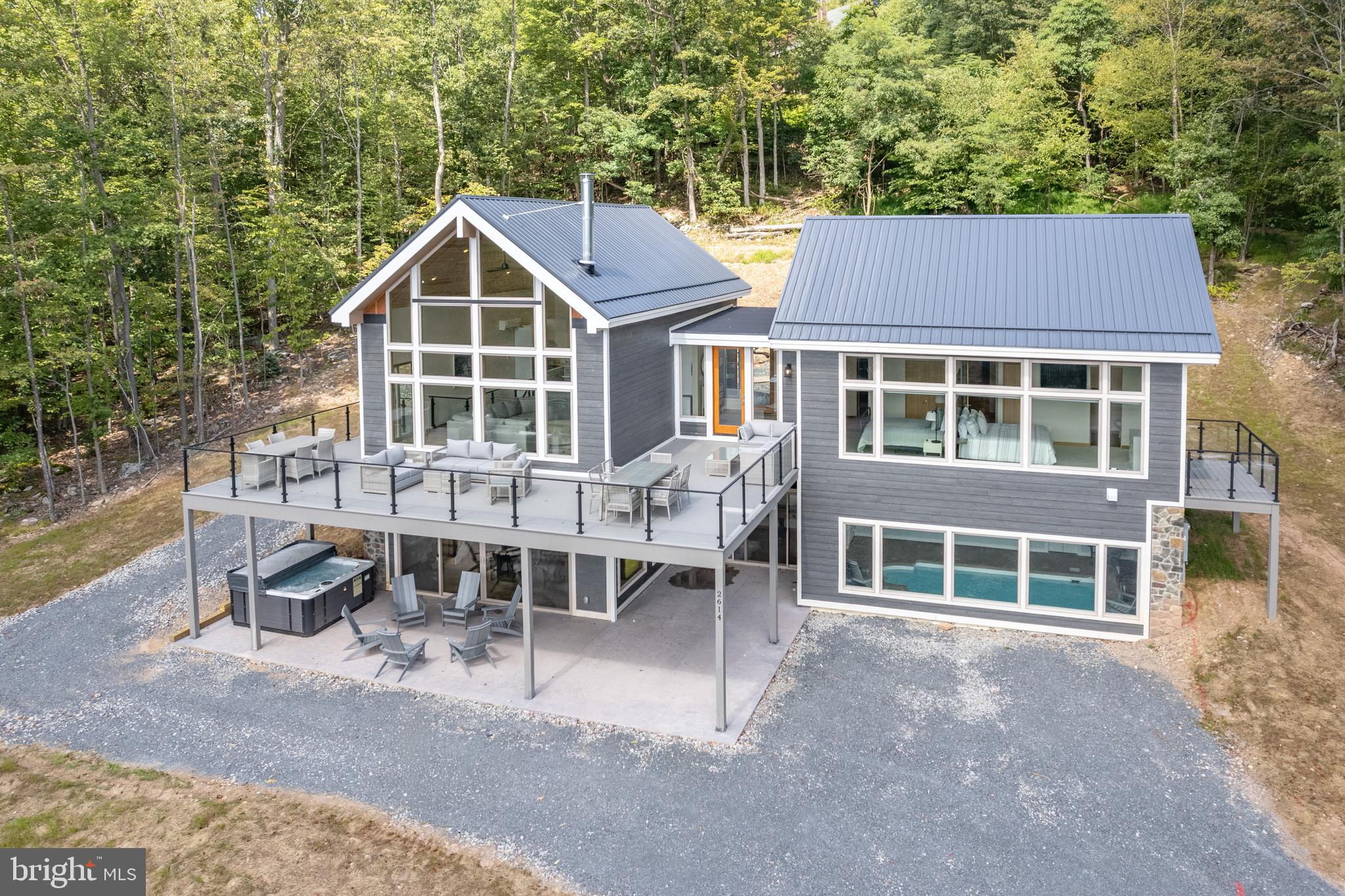 WATERS EDGE AT WISP - Residential