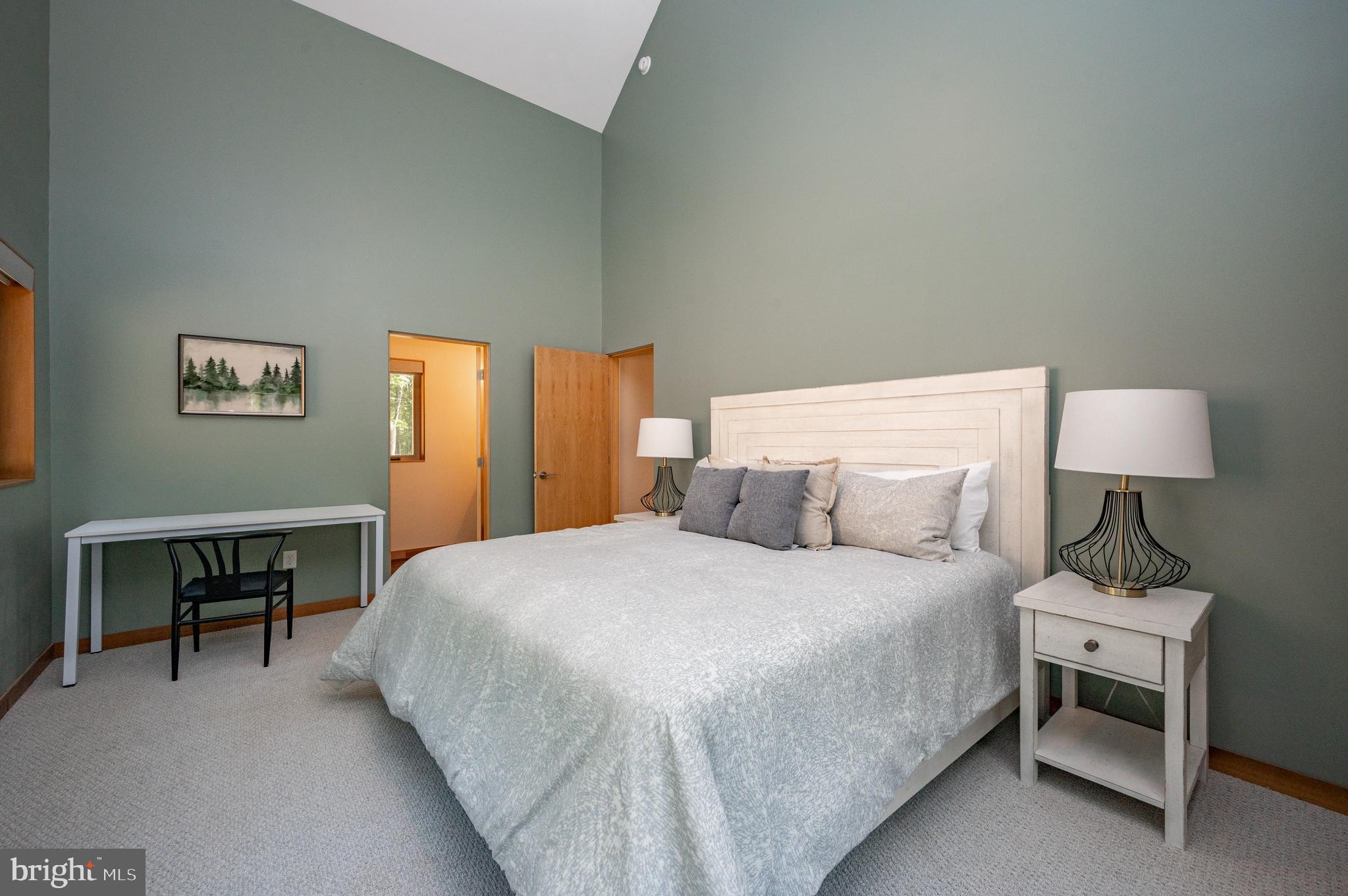 WATERS EDGE AT WISP - Residential