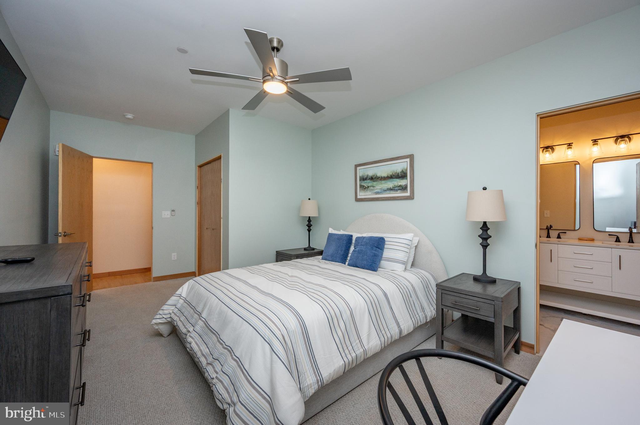 WATERS EDGE AT WISP - Residential