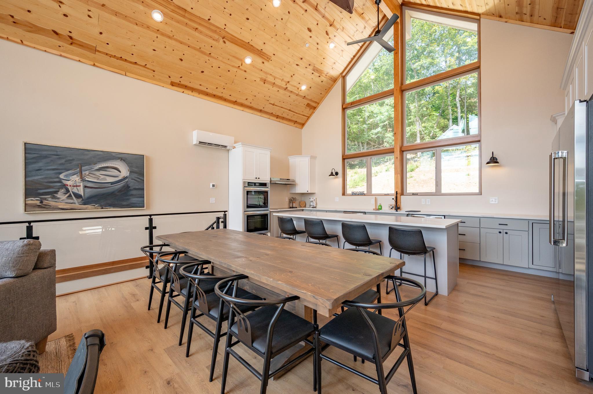 WATERS EDGE AT WISP - Residential