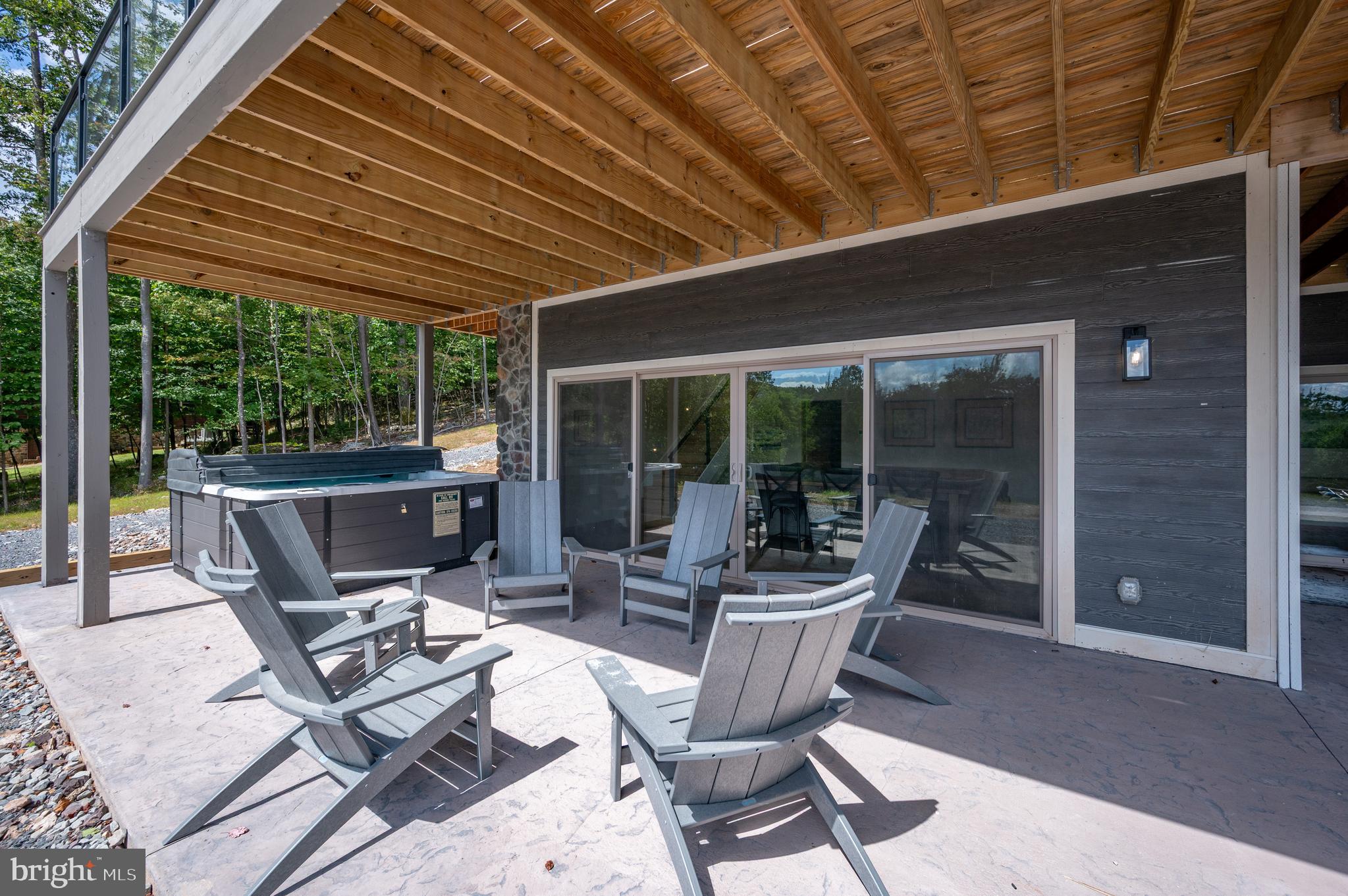 WATERS EDGE AT WISP - Residential