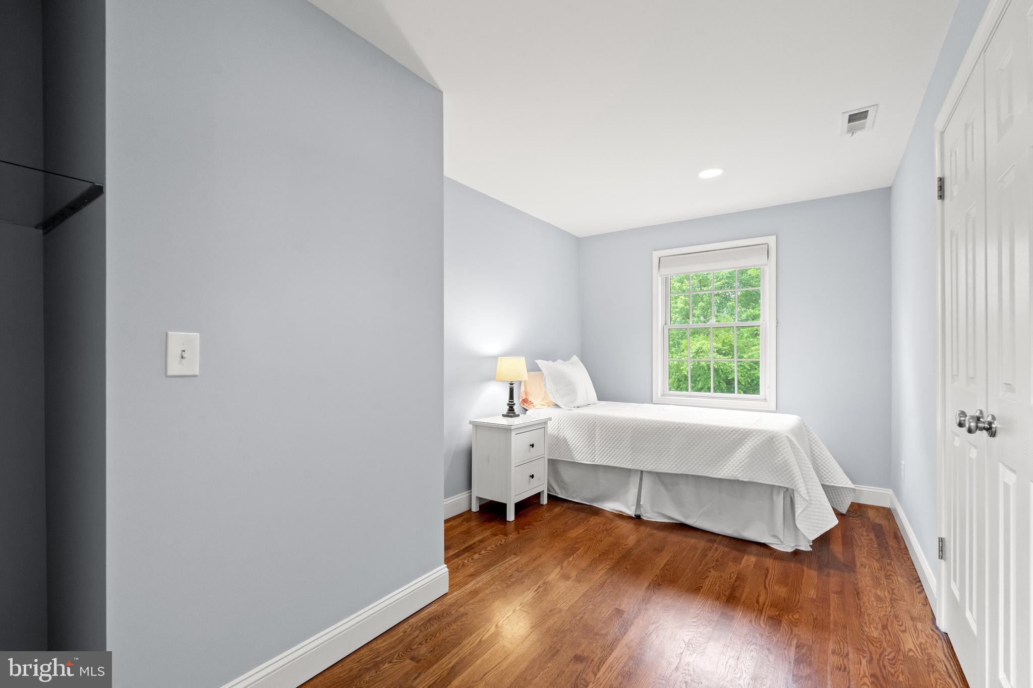 ROCK CREEK FOREST - Residential