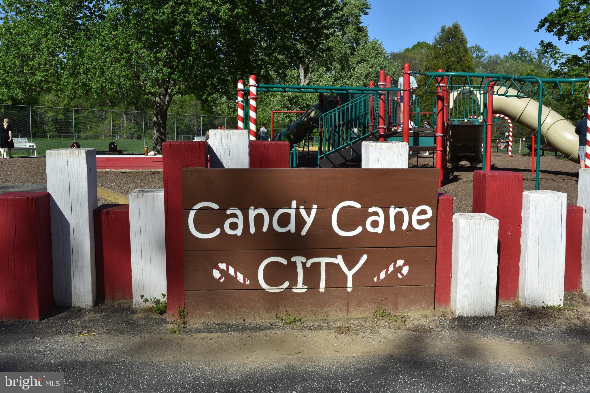 ROCK CREEK FOREST - Residential