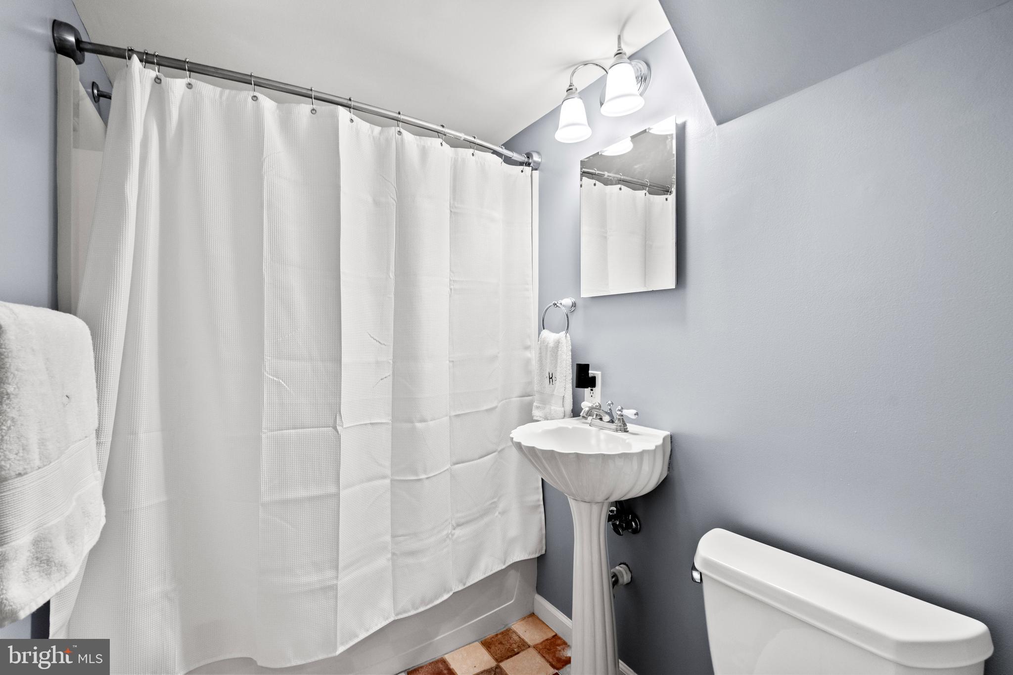 ROCK CREEK FOREST - Residential