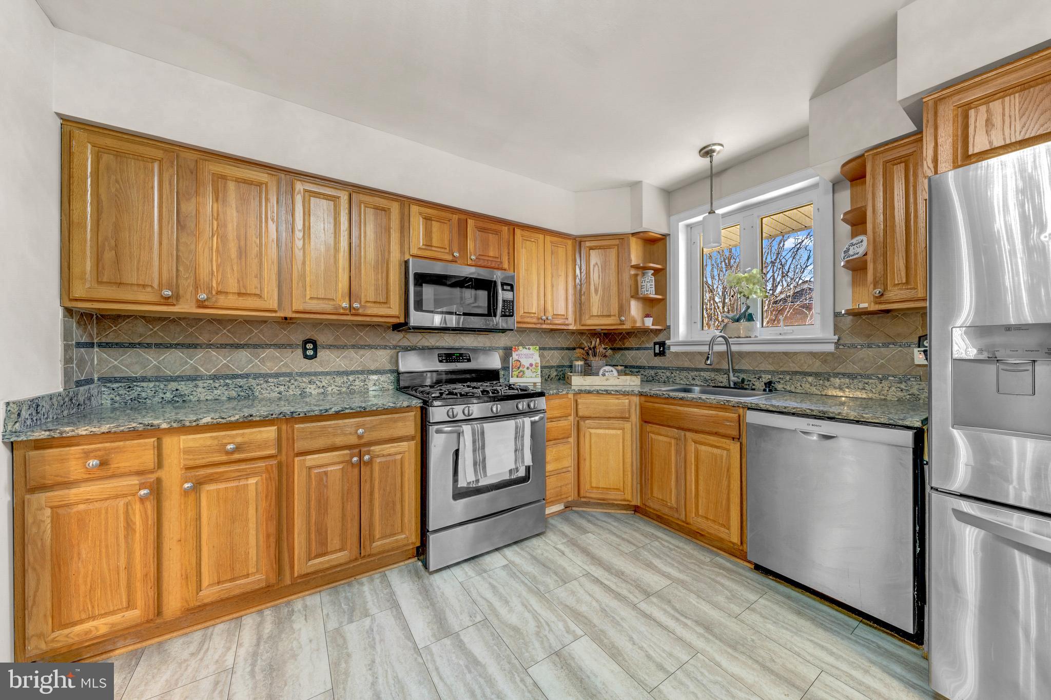 WILLOW WOODS - Residential