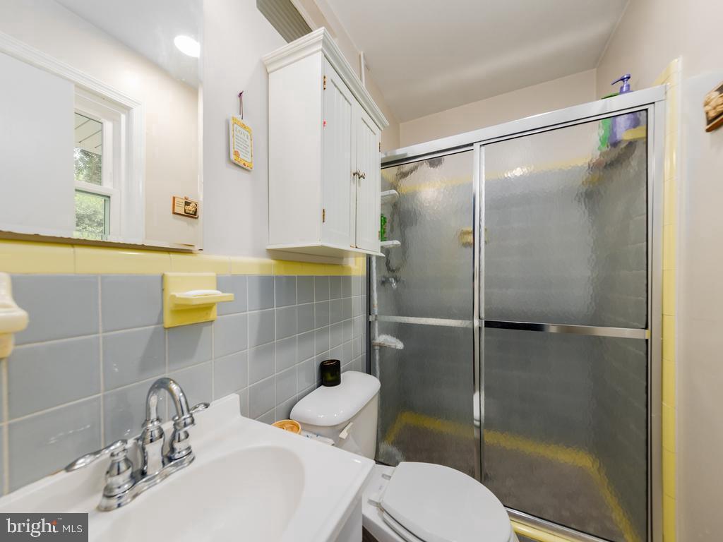 WILLOW WOODS - Residential