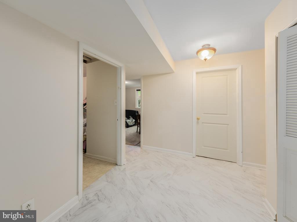 WILLOW WOODS - Residential