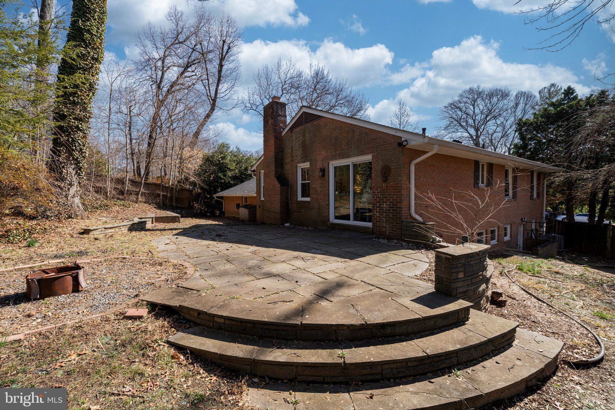 WILLOW WOODS - Residential