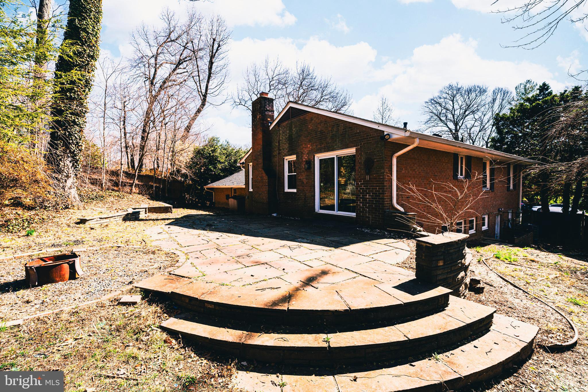 WILLOW WOODS - Residential