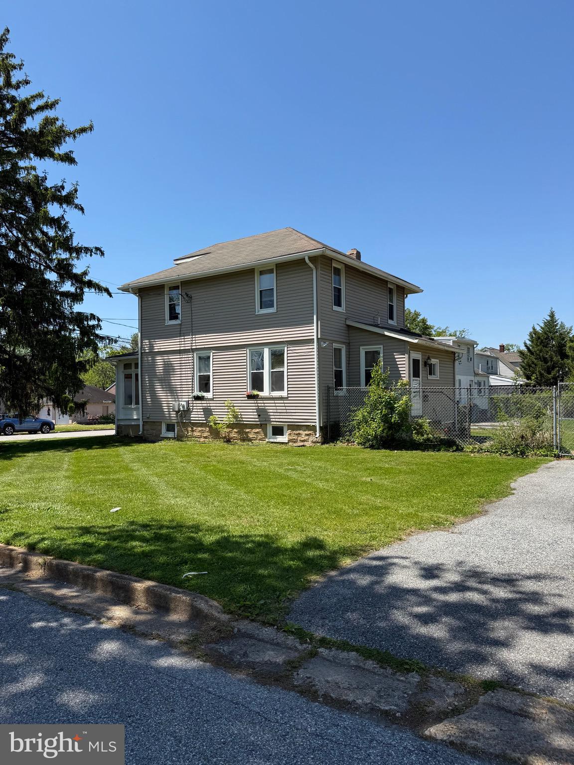100 WASHINGTON AVENUE