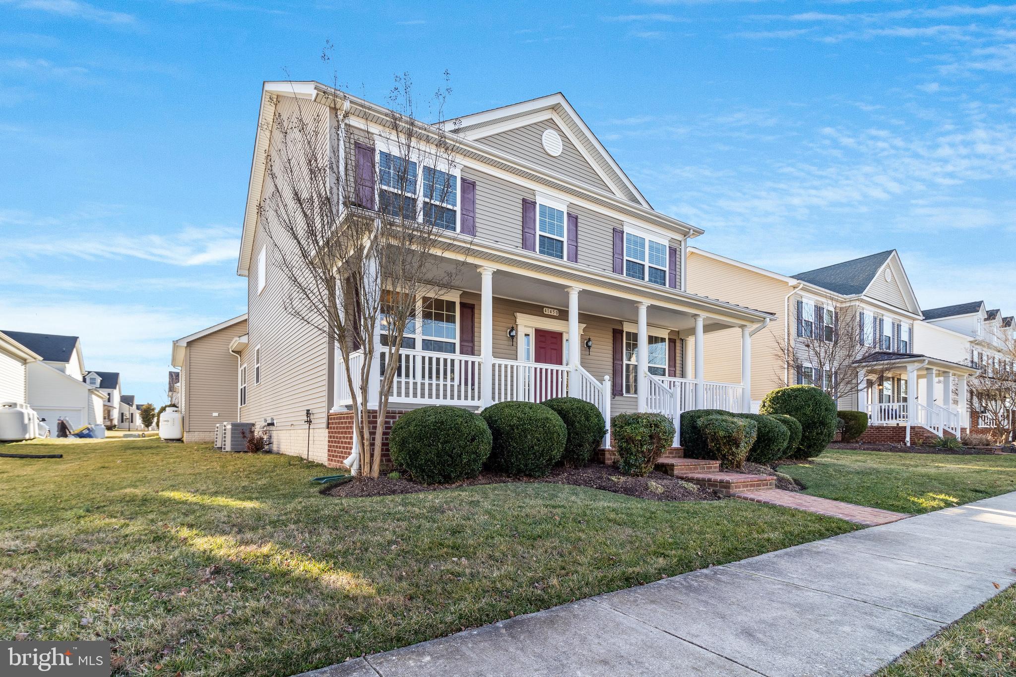 LEONARDS GRANT - Residential