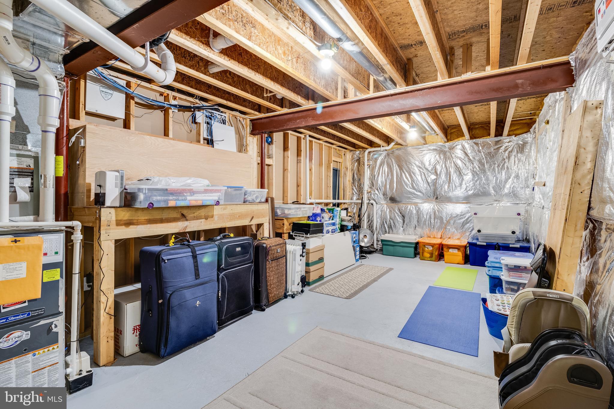 LEONARDS GRANT - Residential