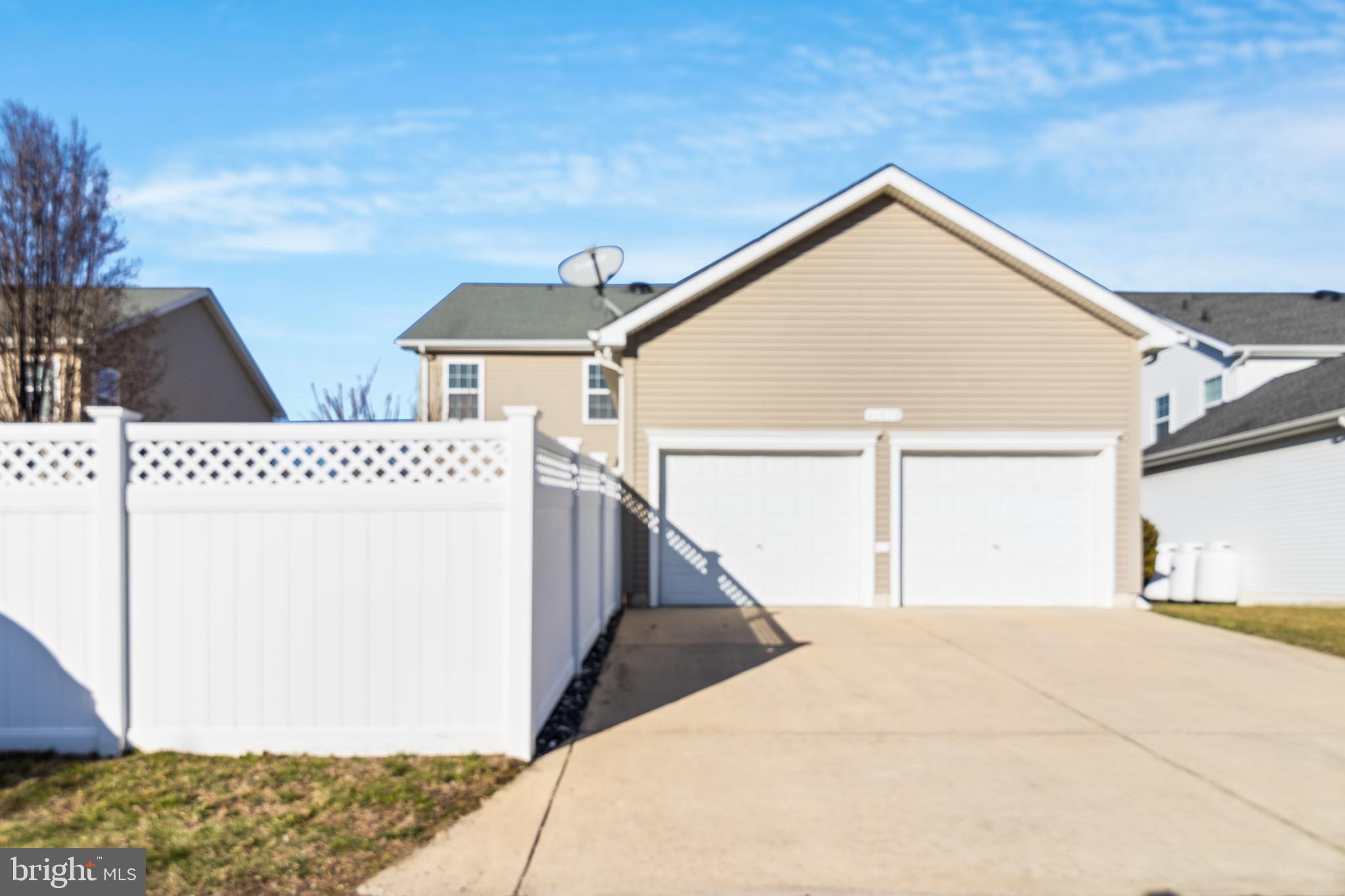 LEONARDS GRANT - Residential